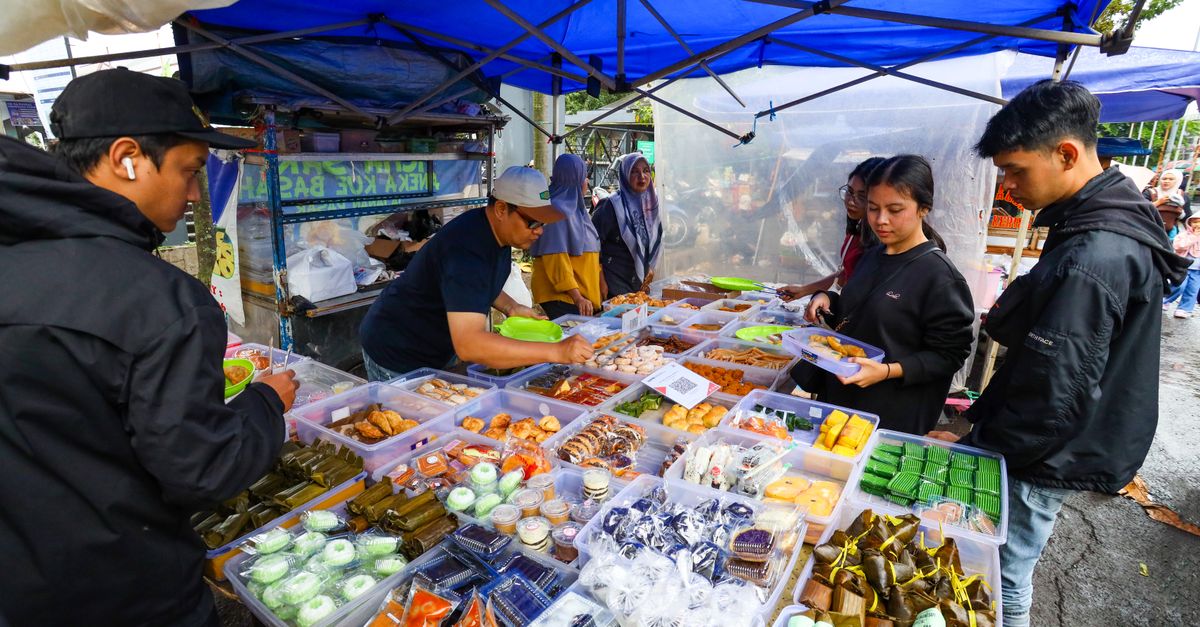 Malacca Nyonya food spread and Peranakan cuisine