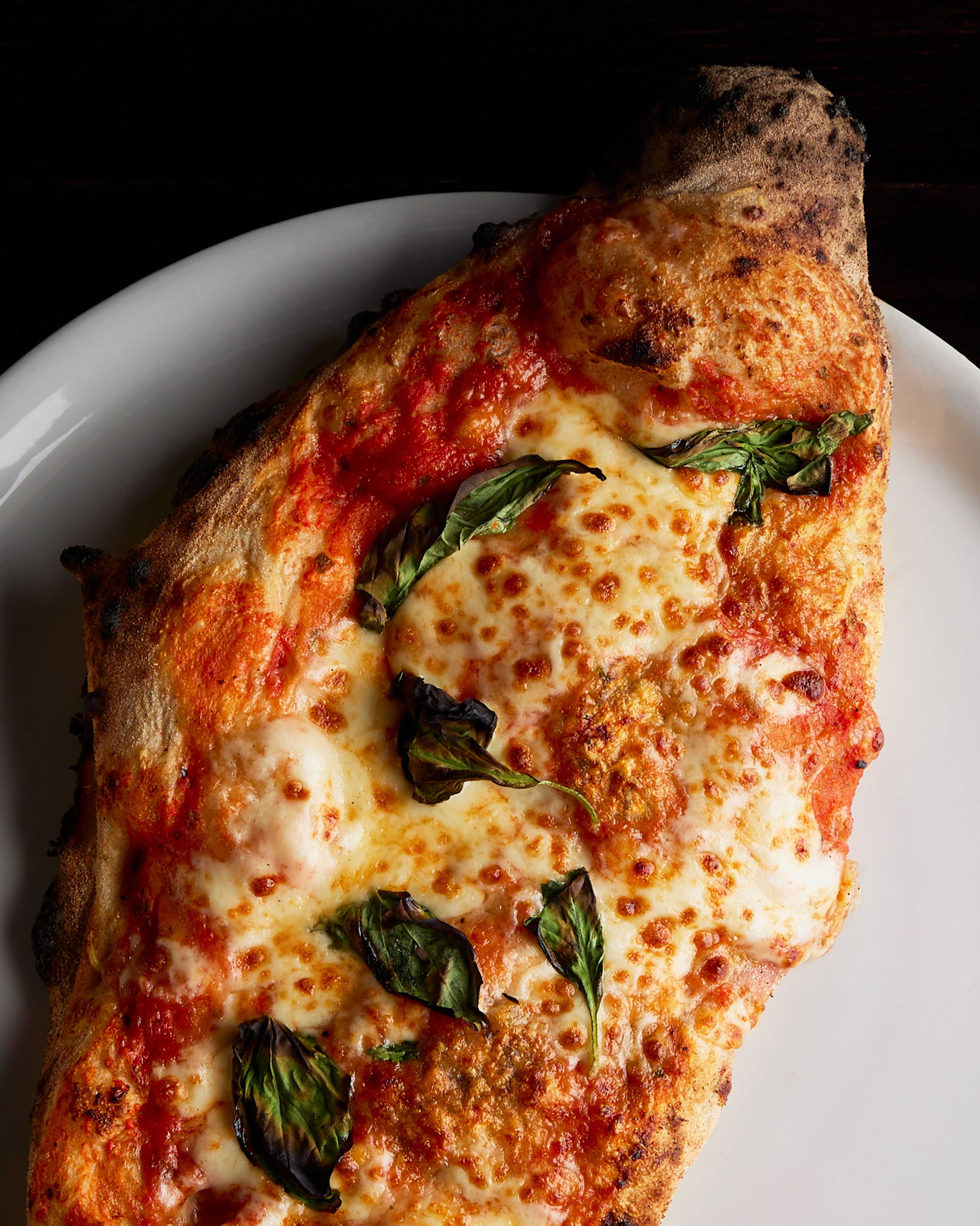Pizza con salame