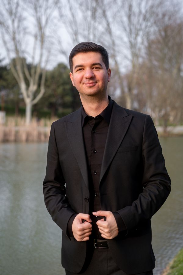 Reza Hosseini
