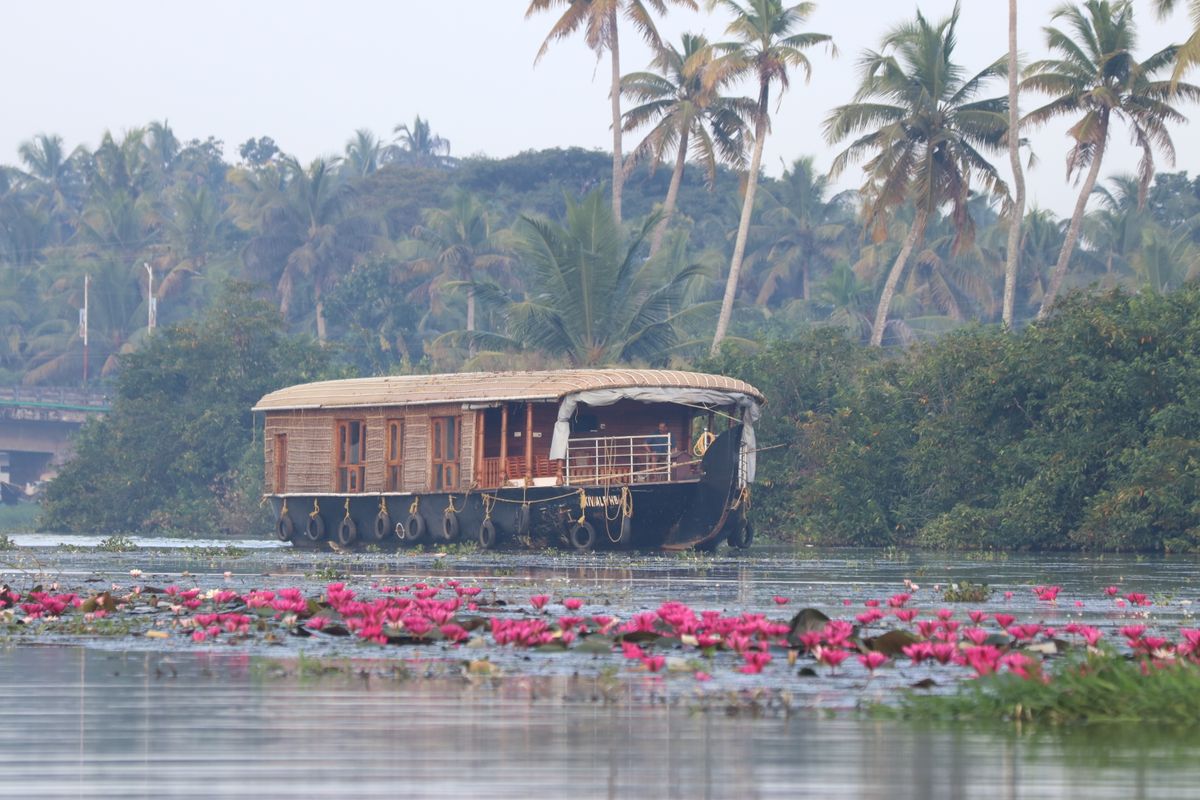 Kerala tour packages