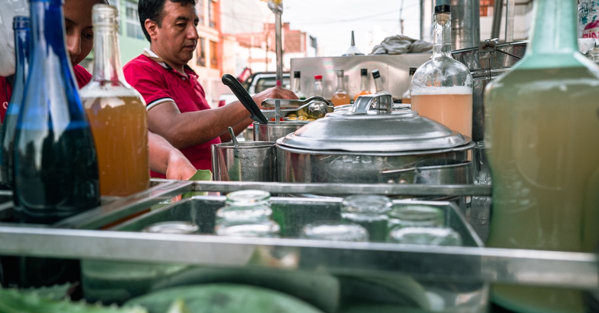 Budget travel and street food in Peru