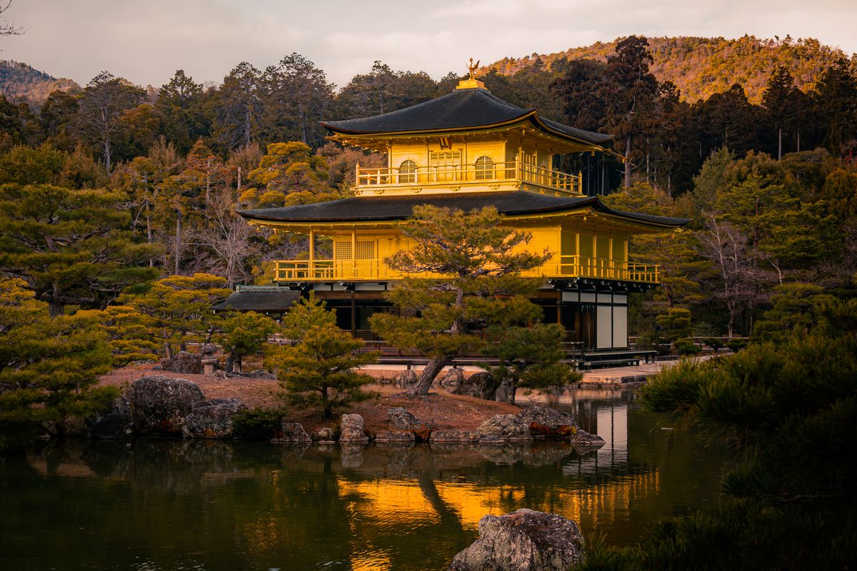 Kinkaku-ji golden pavilion over the pond