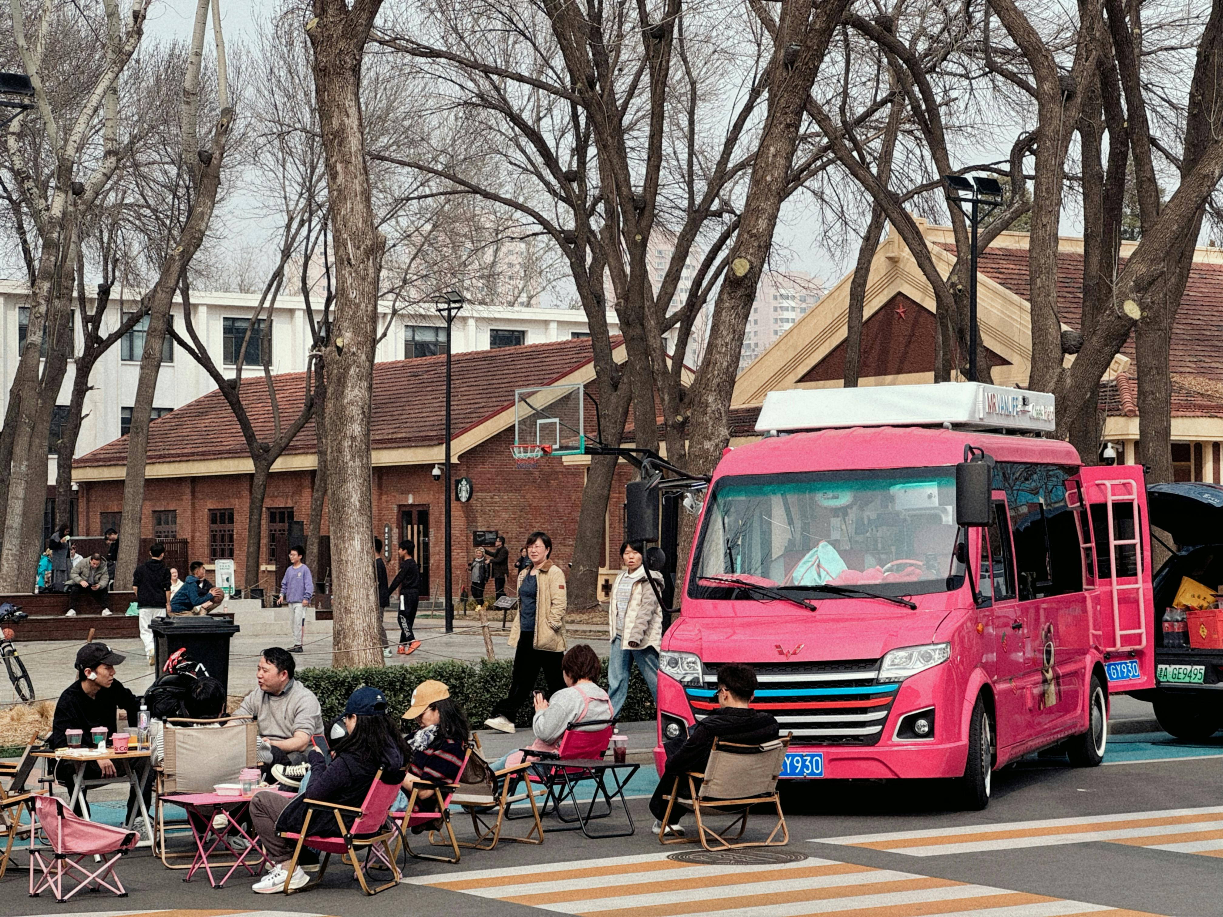 How Guident is making autonomous vehicles safer with multi-network TaaS — Photo by Shuaizhi Tian on Pexels