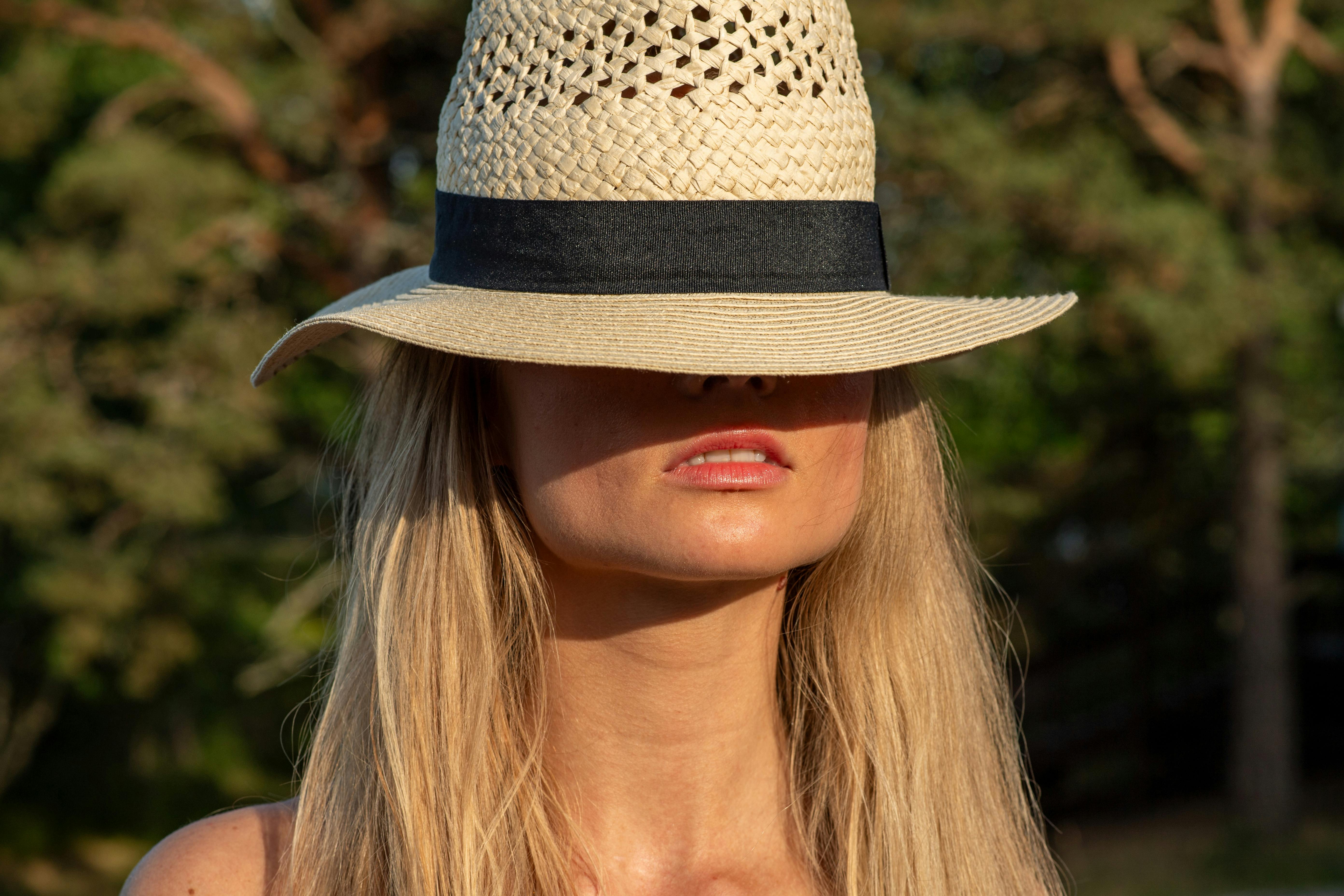 Best Sun Hat for Auckland Commuters? My Review After a Year of Walking the Bridge