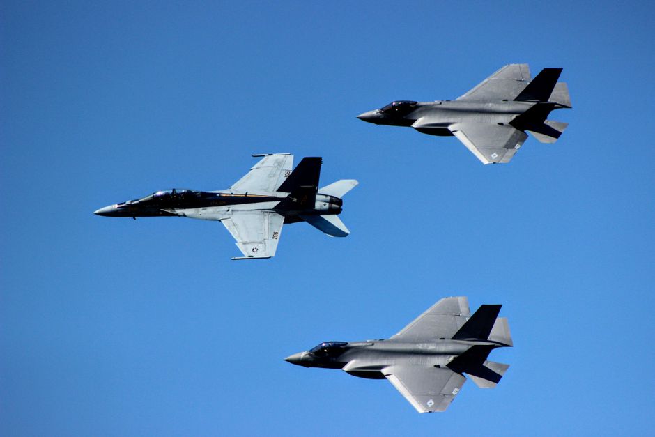 f22-raptor-Fighter