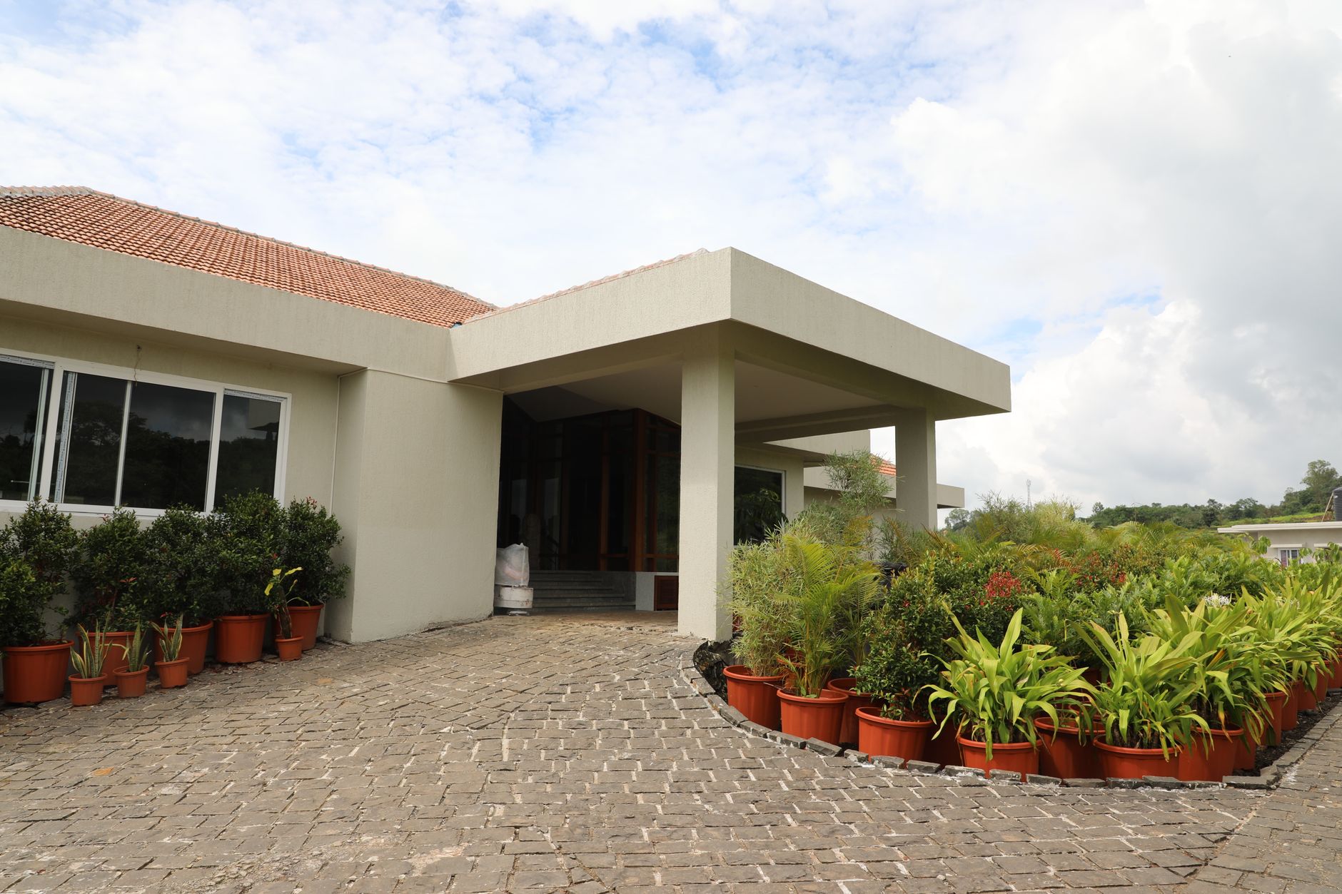 How to Book Hotels in Coorg: A Complete Guide