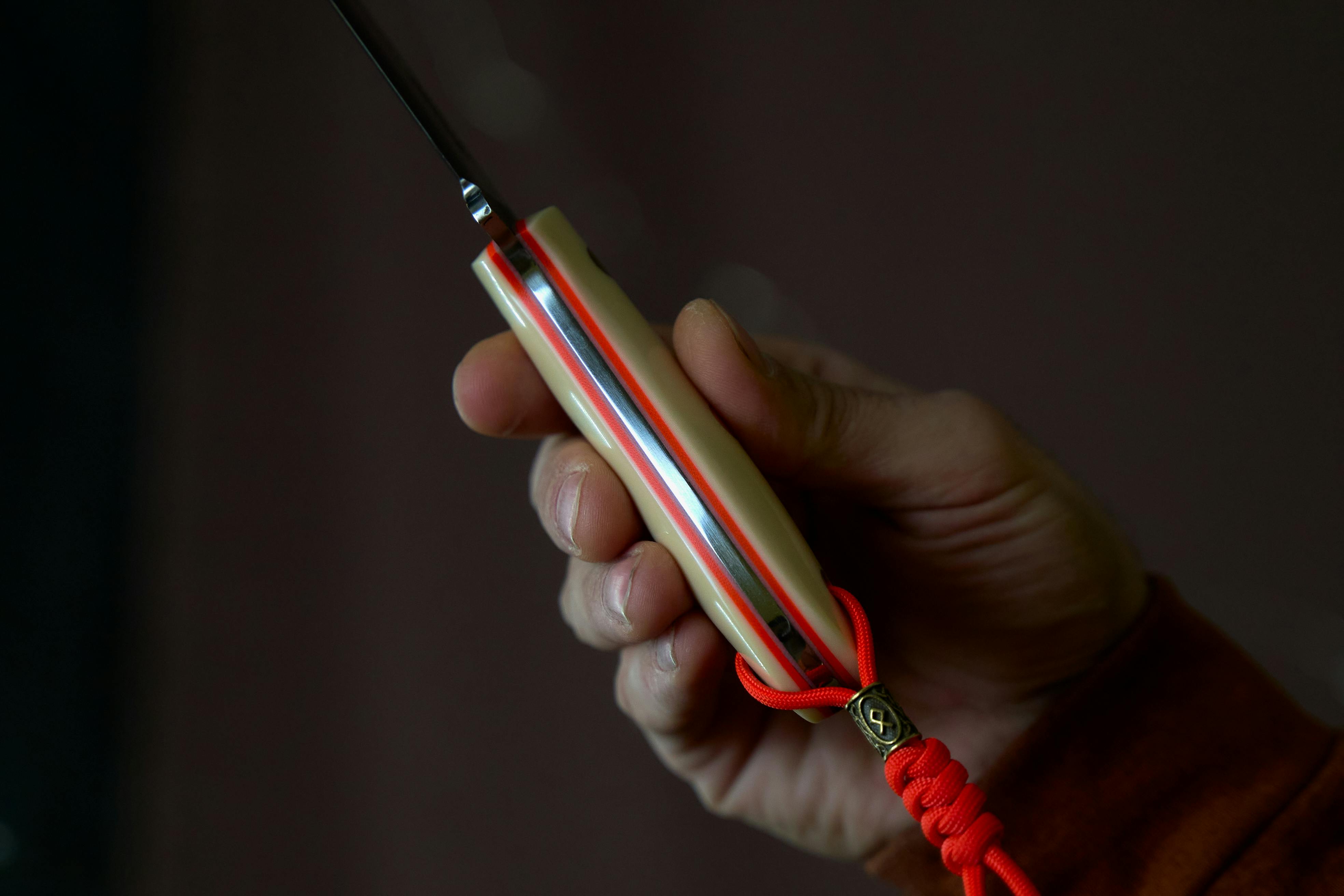 Paracord Survival Bracelets & 550 Co