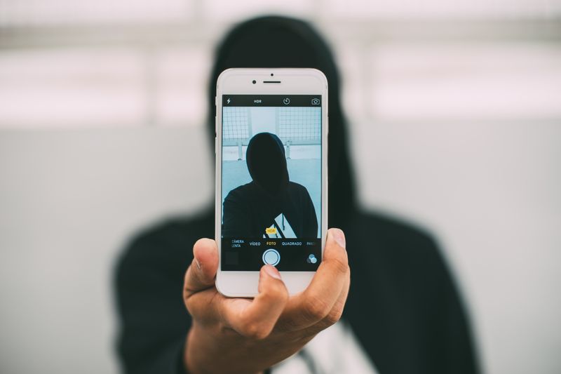Celular roubado: o que fazer para proteger seus dados?