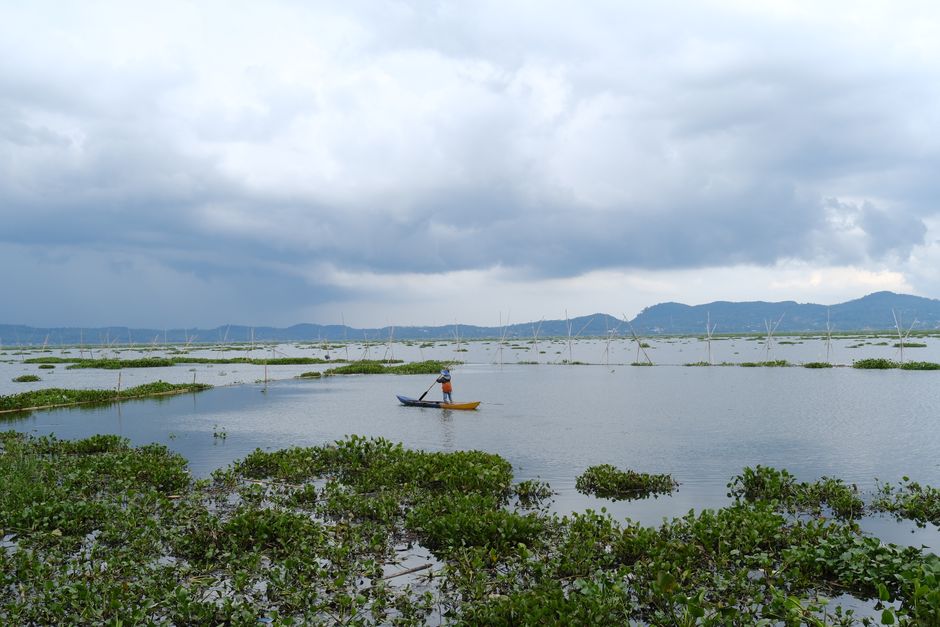 Menelusuri Keindahan Tersembunyi Rawa Pening Banawa: Ekspedisi Perahu Jelajah Pulau