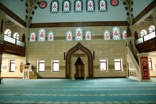 Free A beautifully crafted mosque interior in Ankara, showcasing Islamic architecture and intricate details. Stock Photo
