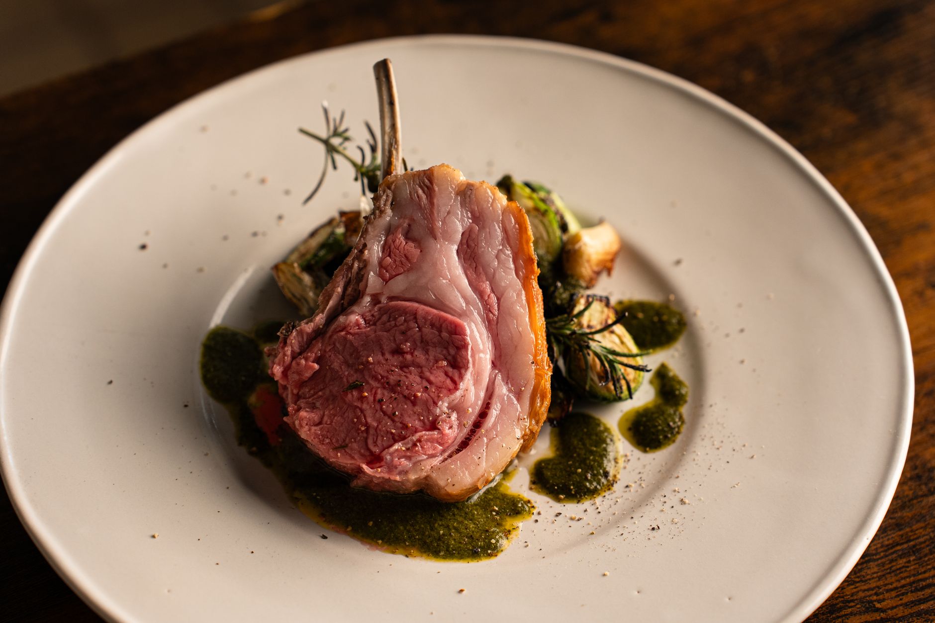 Roasted rack of lamb with herb crust