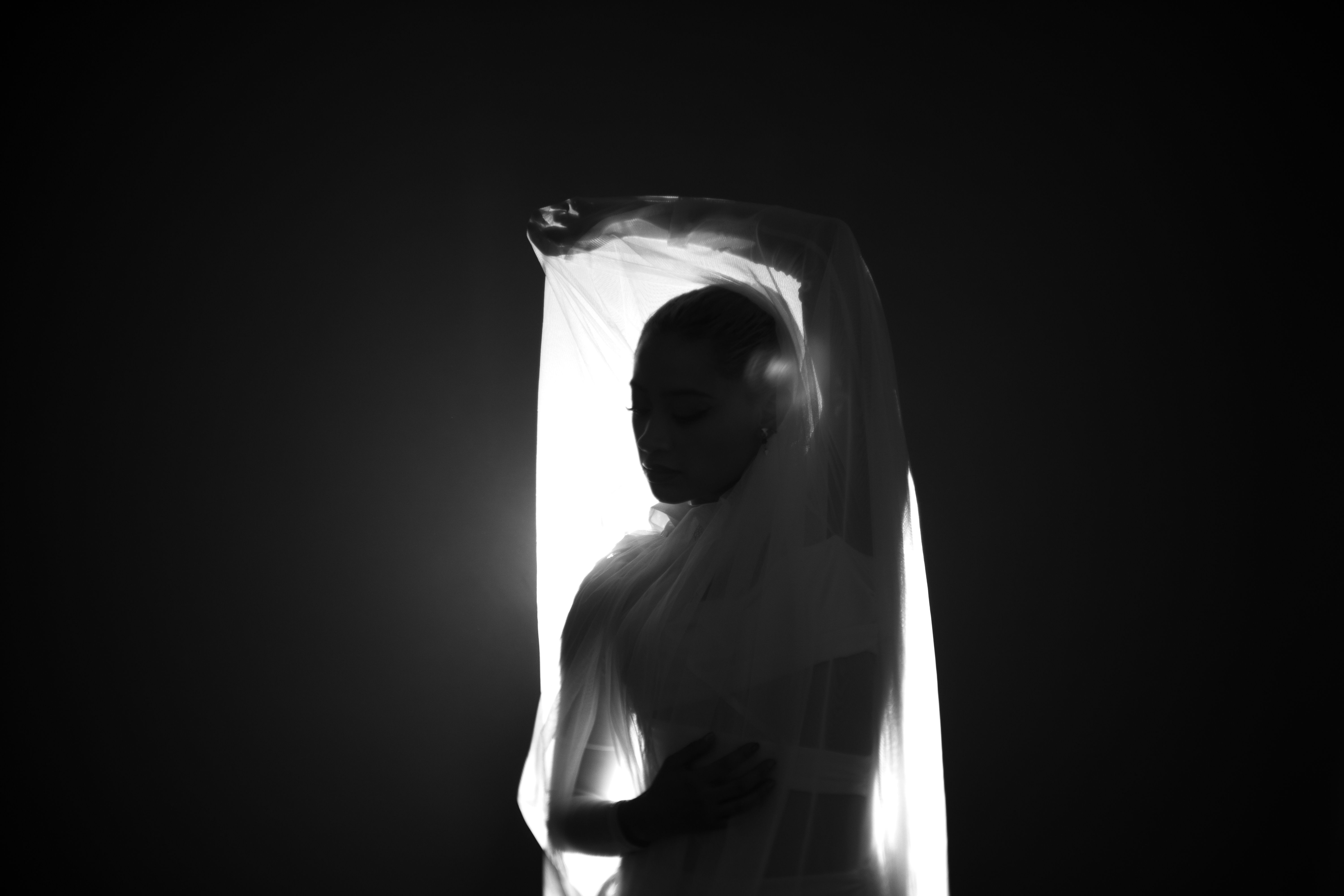 Ariana Grande Drops Full 'Petal' Tracklist — But the Real Story Is What She Left Out