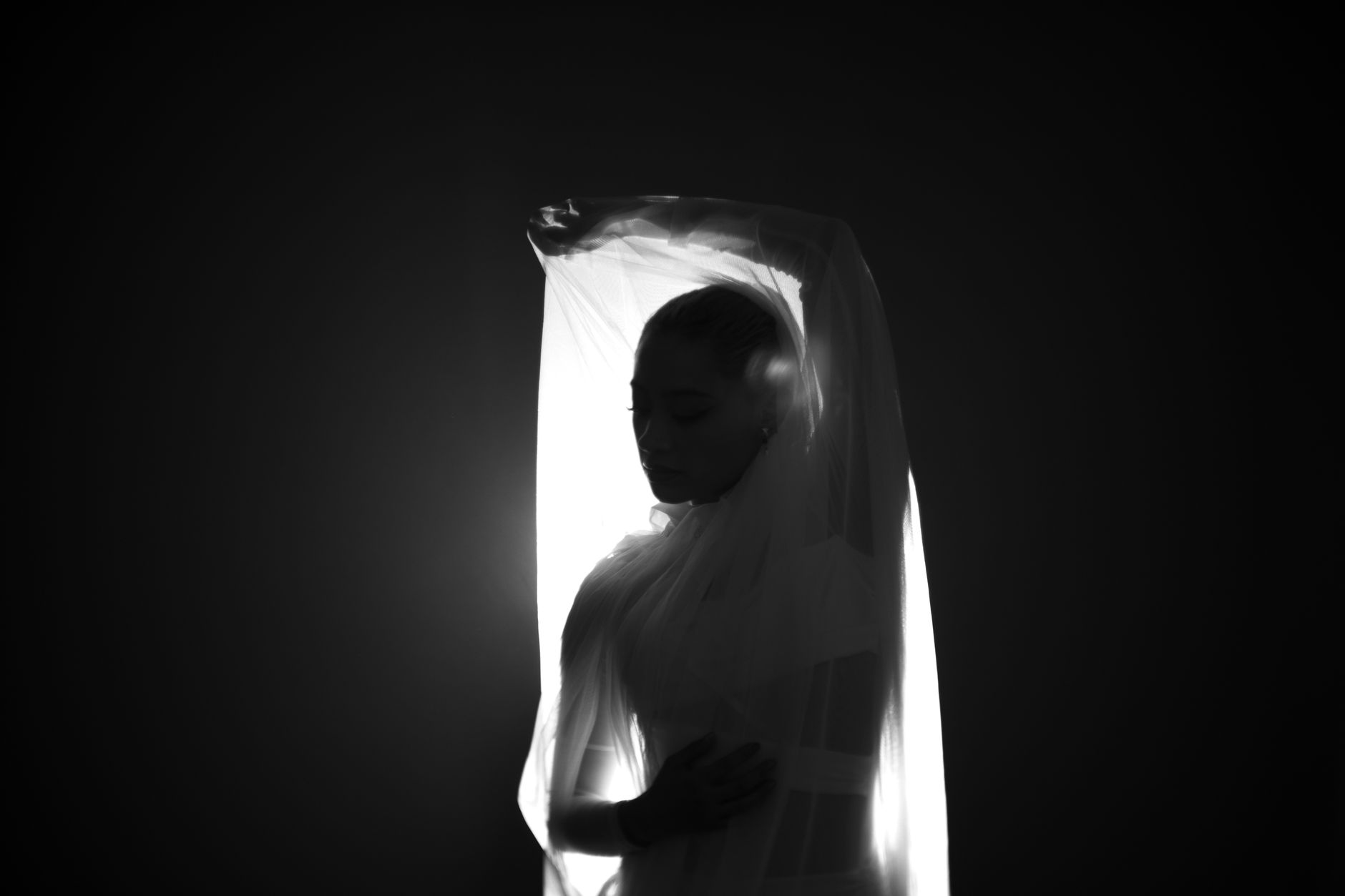 Ariana Grande Drops Full 'Petal' Tracklist — But the Real Story Is What She Left Out