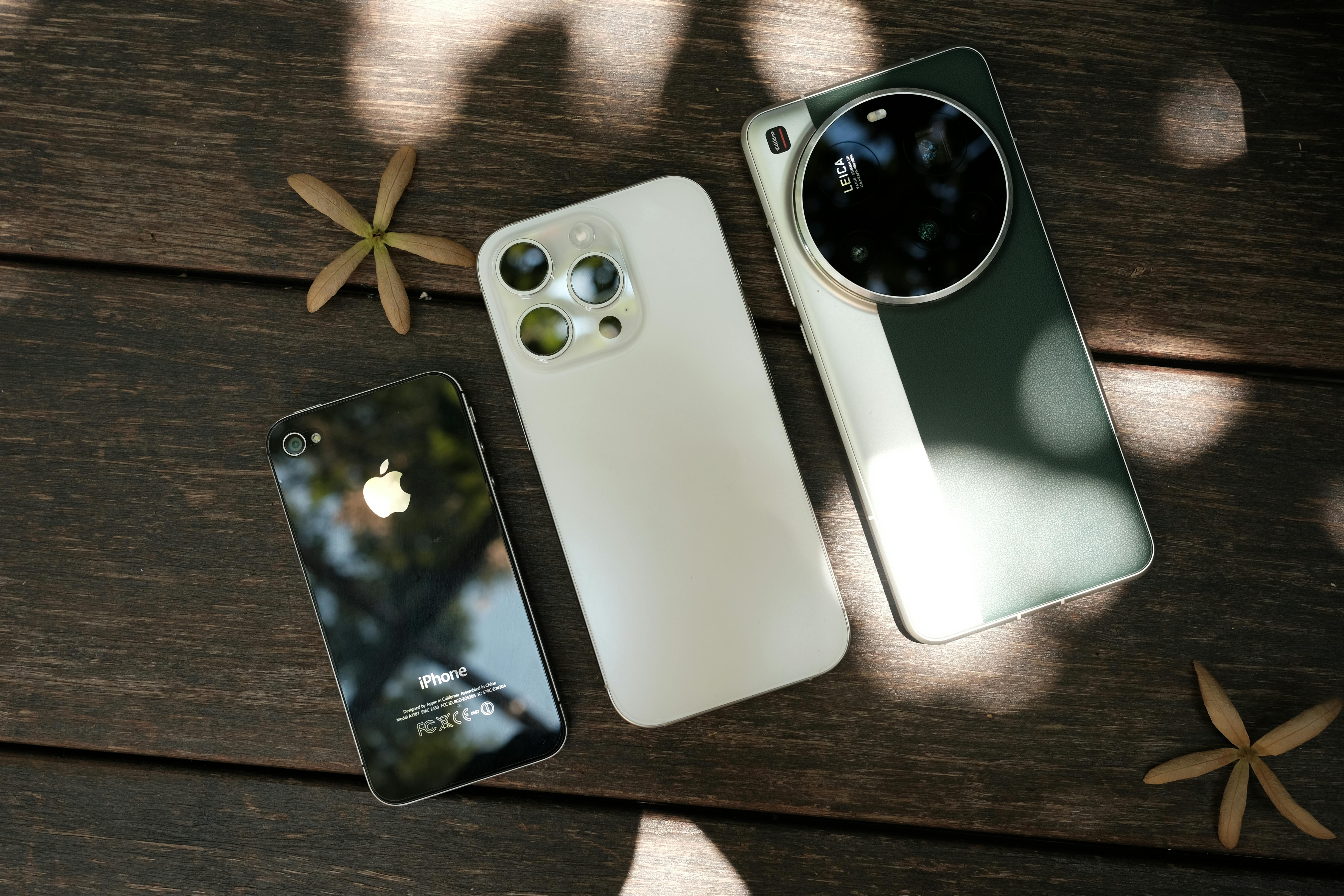 A visual comparison of common Redis data structures (Strings, Lists, Sets, Hashes, Sorted Sets) and how they map to real