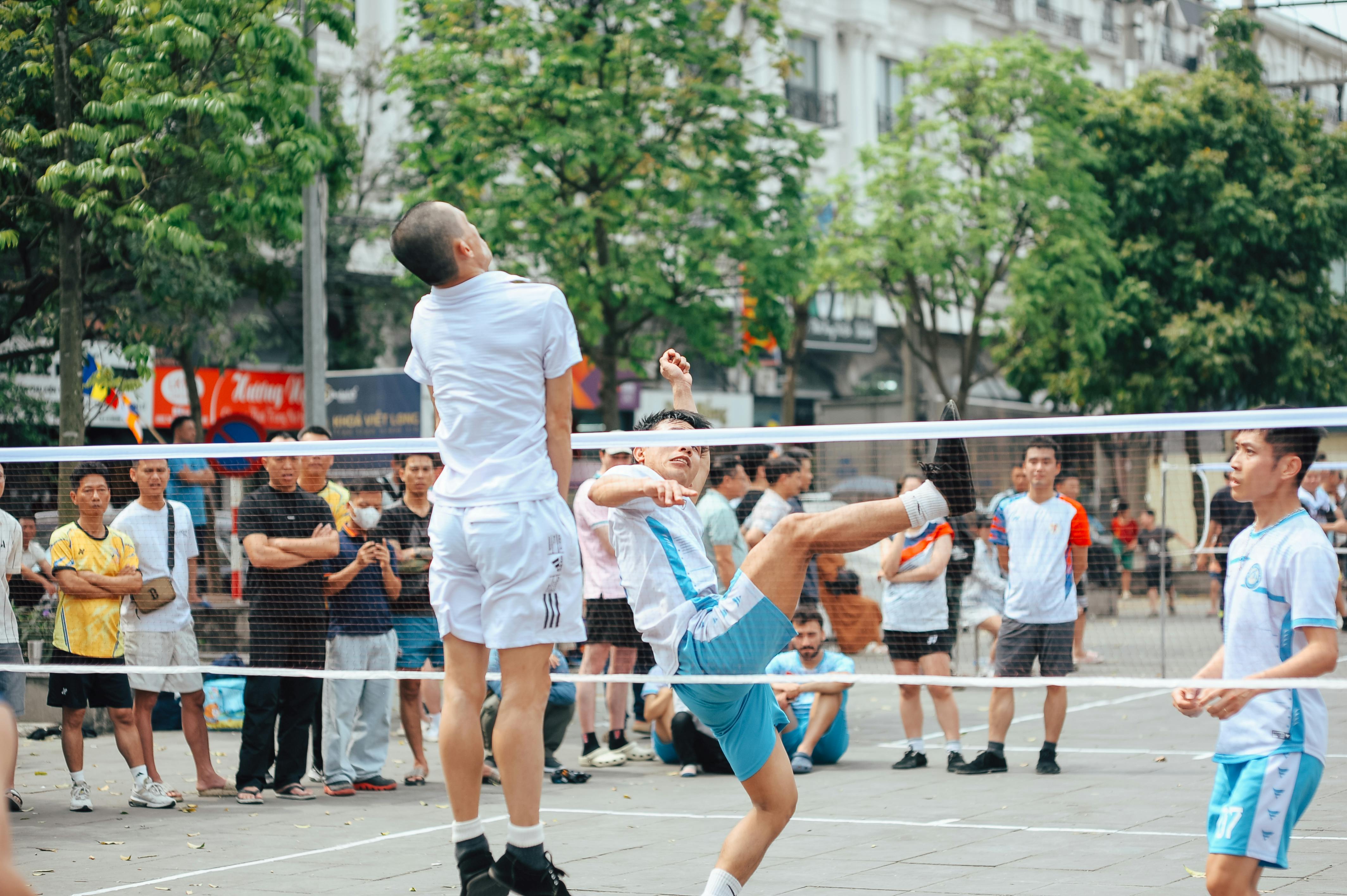 Outdoor Sports And Games