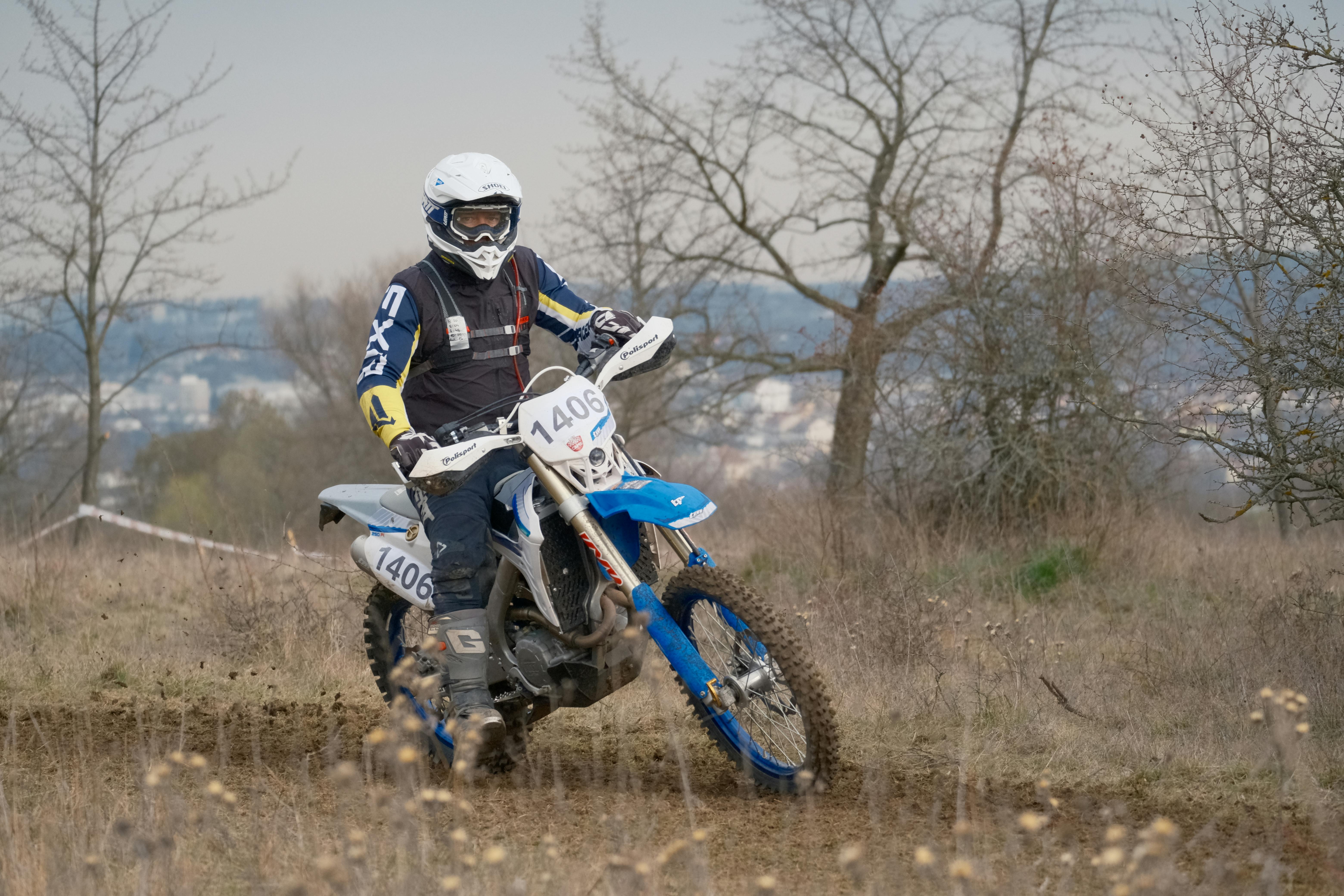motorcycles & powersports s.r.o powersportsmax motorcycles — Photo by Tom Jurman on Pexels