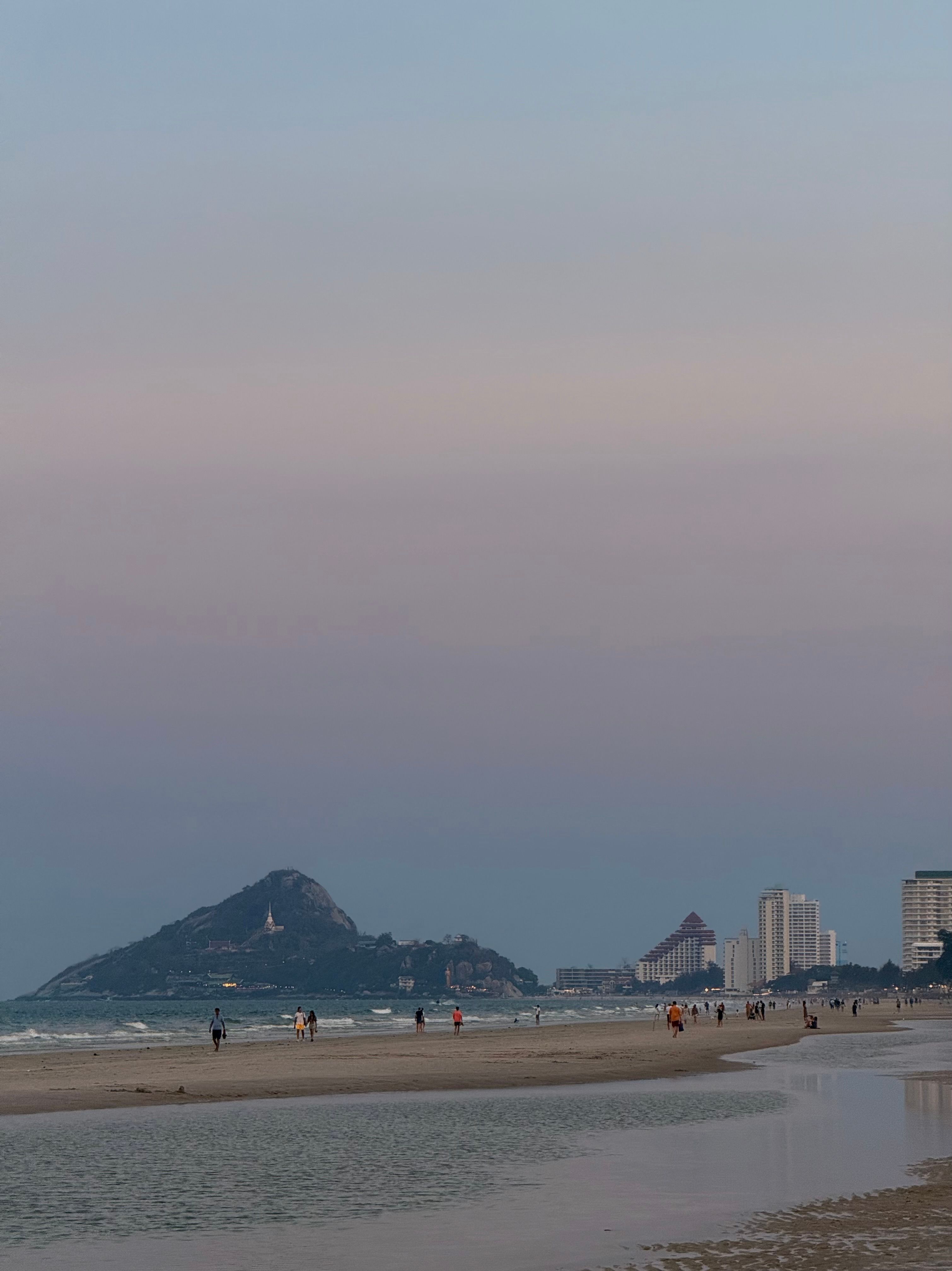 Hua Hin 2026: Royal Seaside Resorts & Night Markets