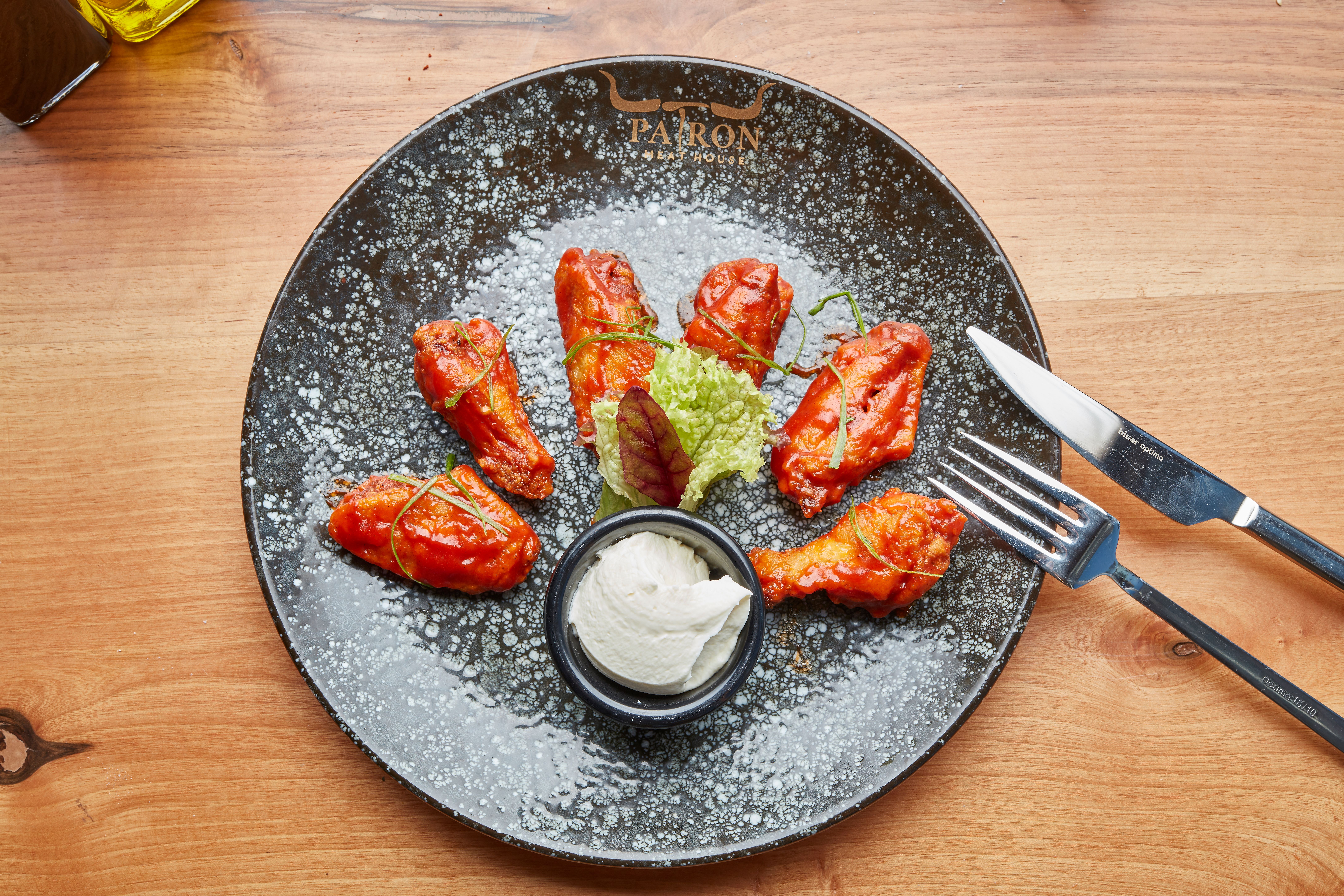 Buffalo Wing Enthusiast Sets Standards for New York Wings