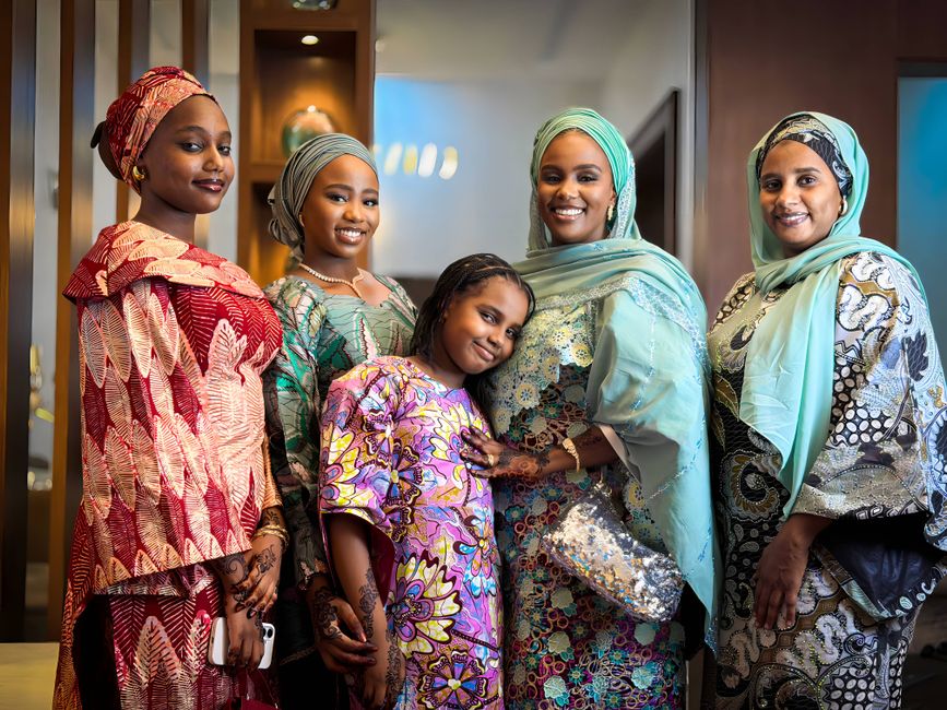 Fête familiale de mariage — Participation à un événement communautaire