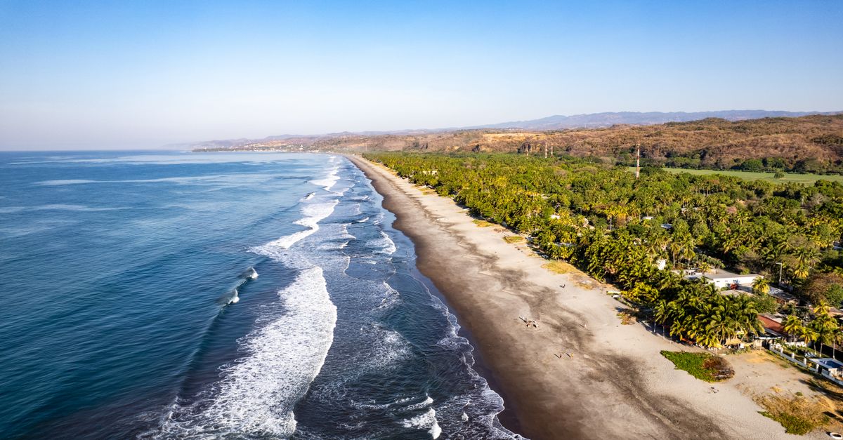 Sismos moderados frente a la costa de El Salvador activan la vigilancia sin generar amenaza de tsunami Sismos moderados frente a la costa de El Salvador activan la vigilancia sin generar amenaza de tsunami