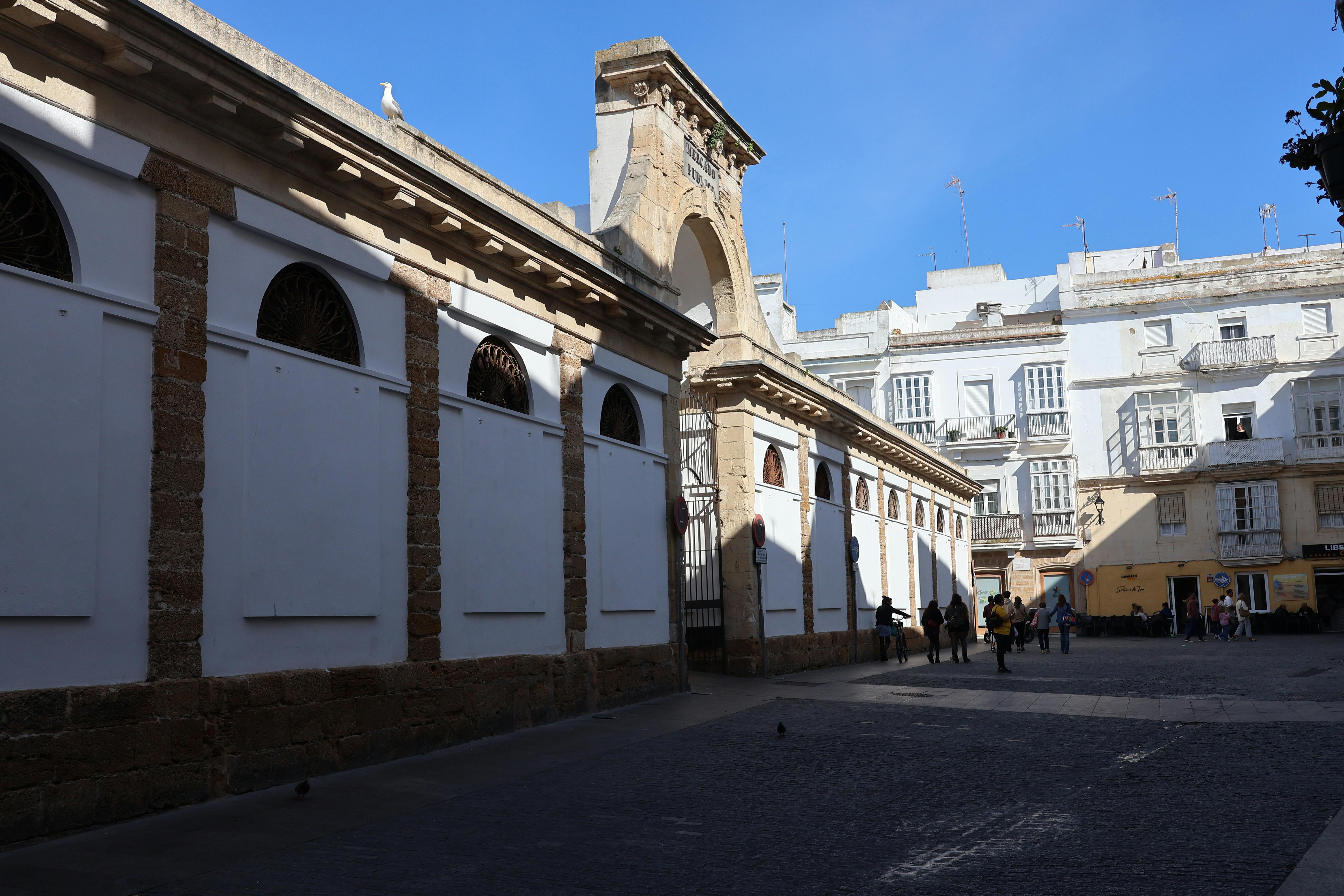 parte trasera del mercado de Cádiz
