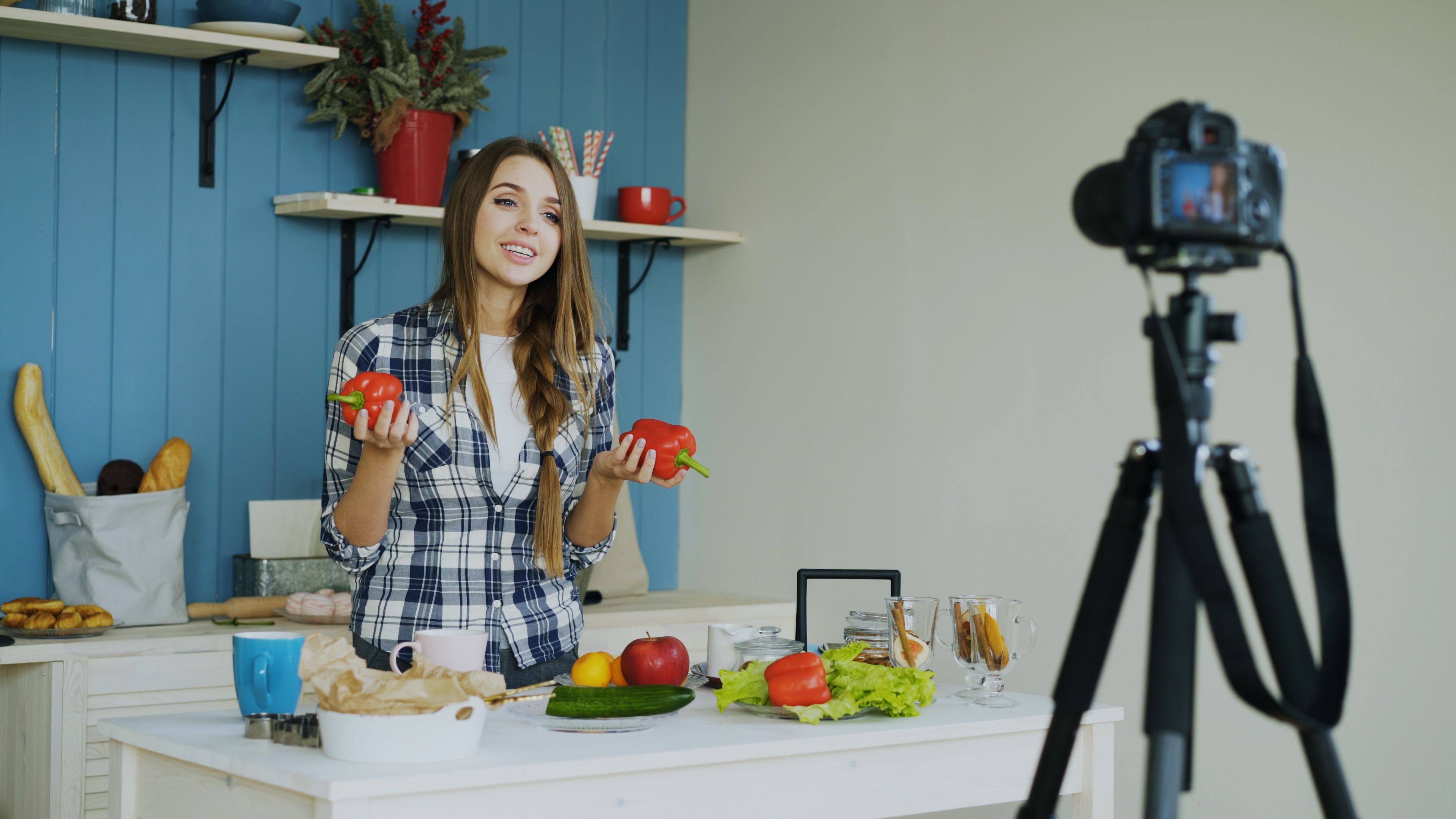 Social media overuse and healthy cooking at home on tap for wellness workshops — Photo by Vitaly Gariev on Pexels
