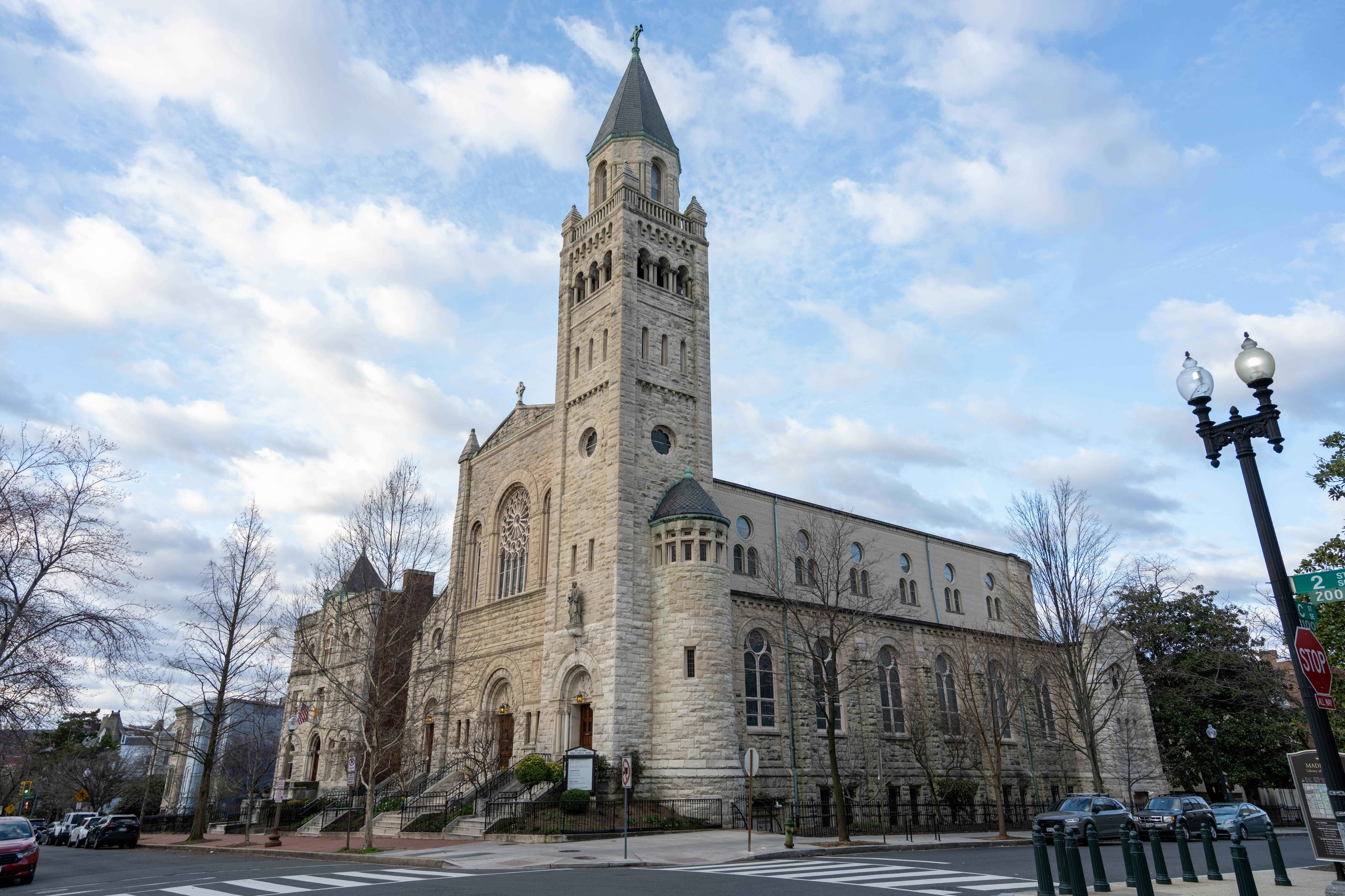 Has Chapel Hill’s ‘Civic Life’ School Become a Conservative Center? — Photo by Quang Vuong on Pexels