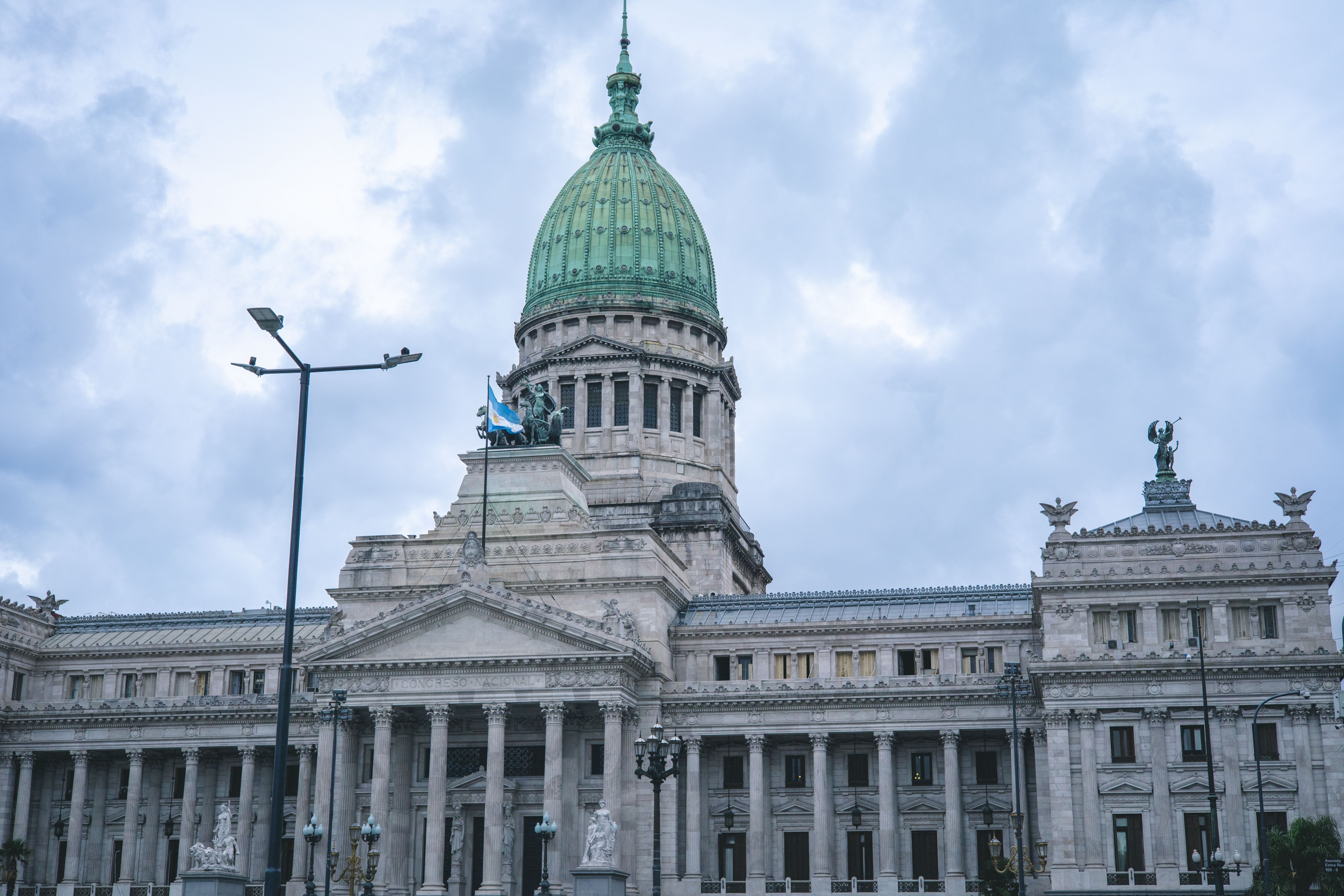 Institutional view of Buenos Aires with civic architecture