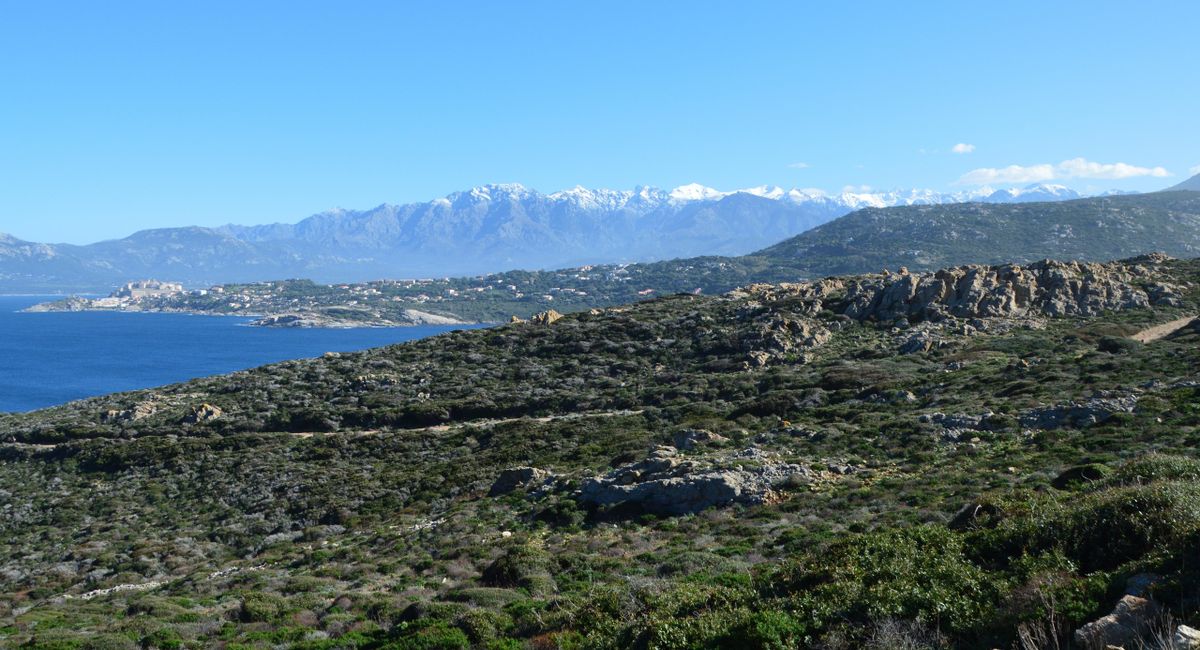 Illustration, vacances en corse tout compris + vol 2025