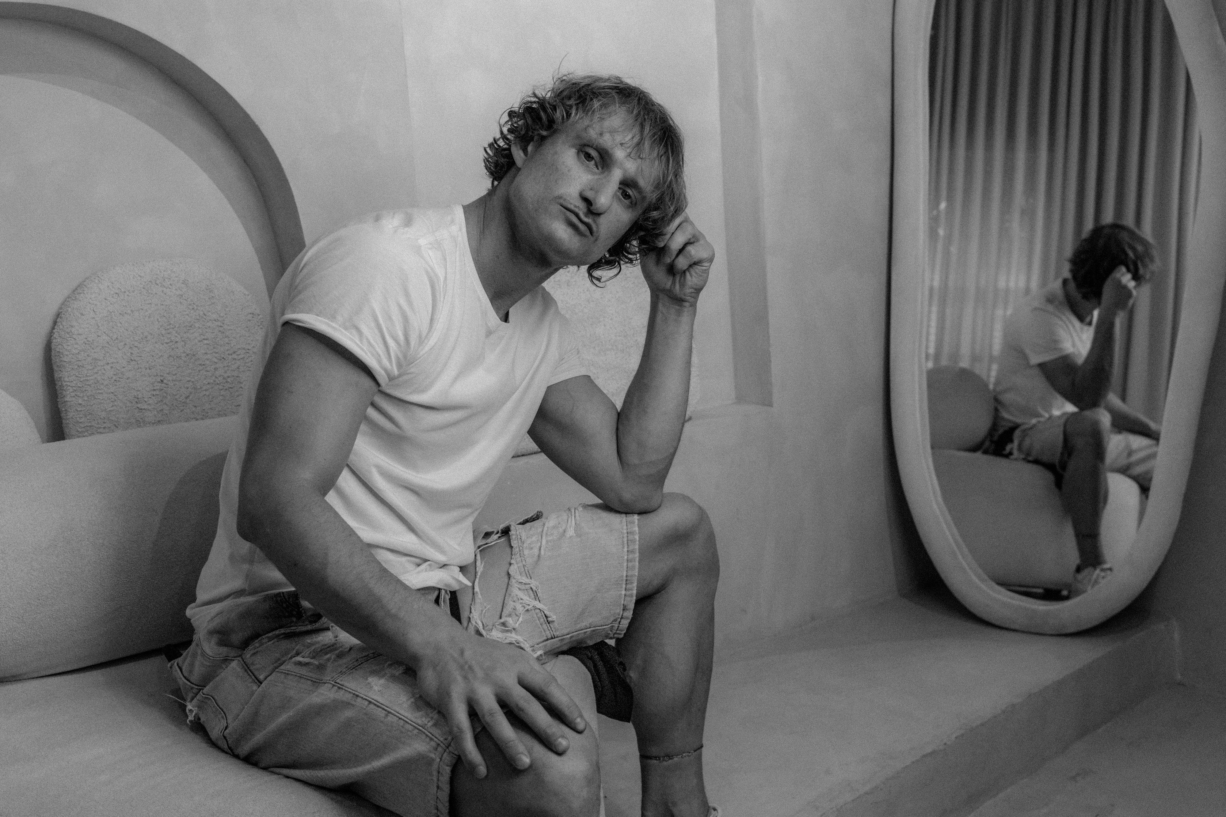 Logan Paul Seemingly Trolls IShowSpeed With New 'One Piece' Post - Complex — Photo by Alexandre  Canteiro on Pexels