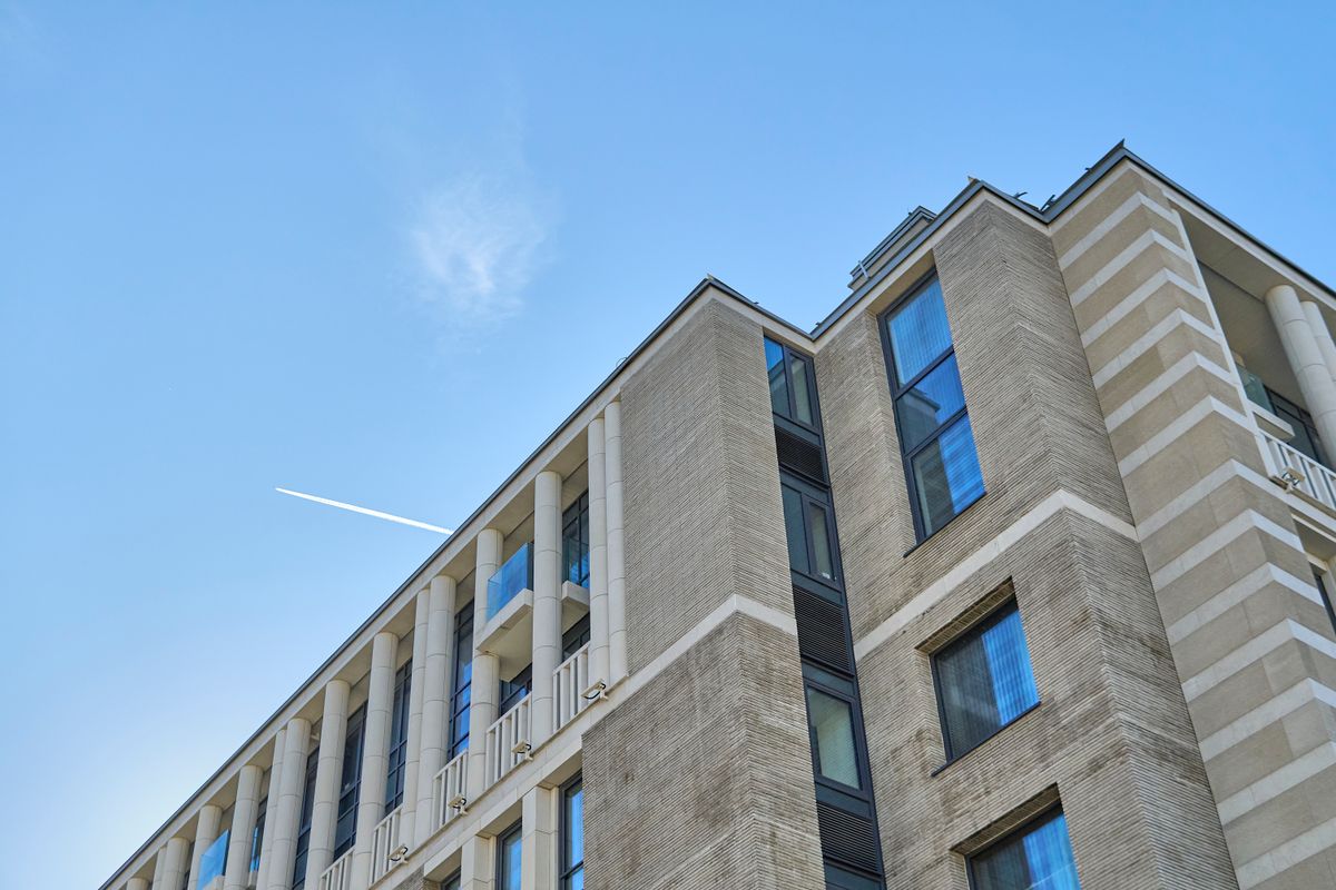 student moves in Sleaford — Student Moves in Sleaford — the working end of the job
