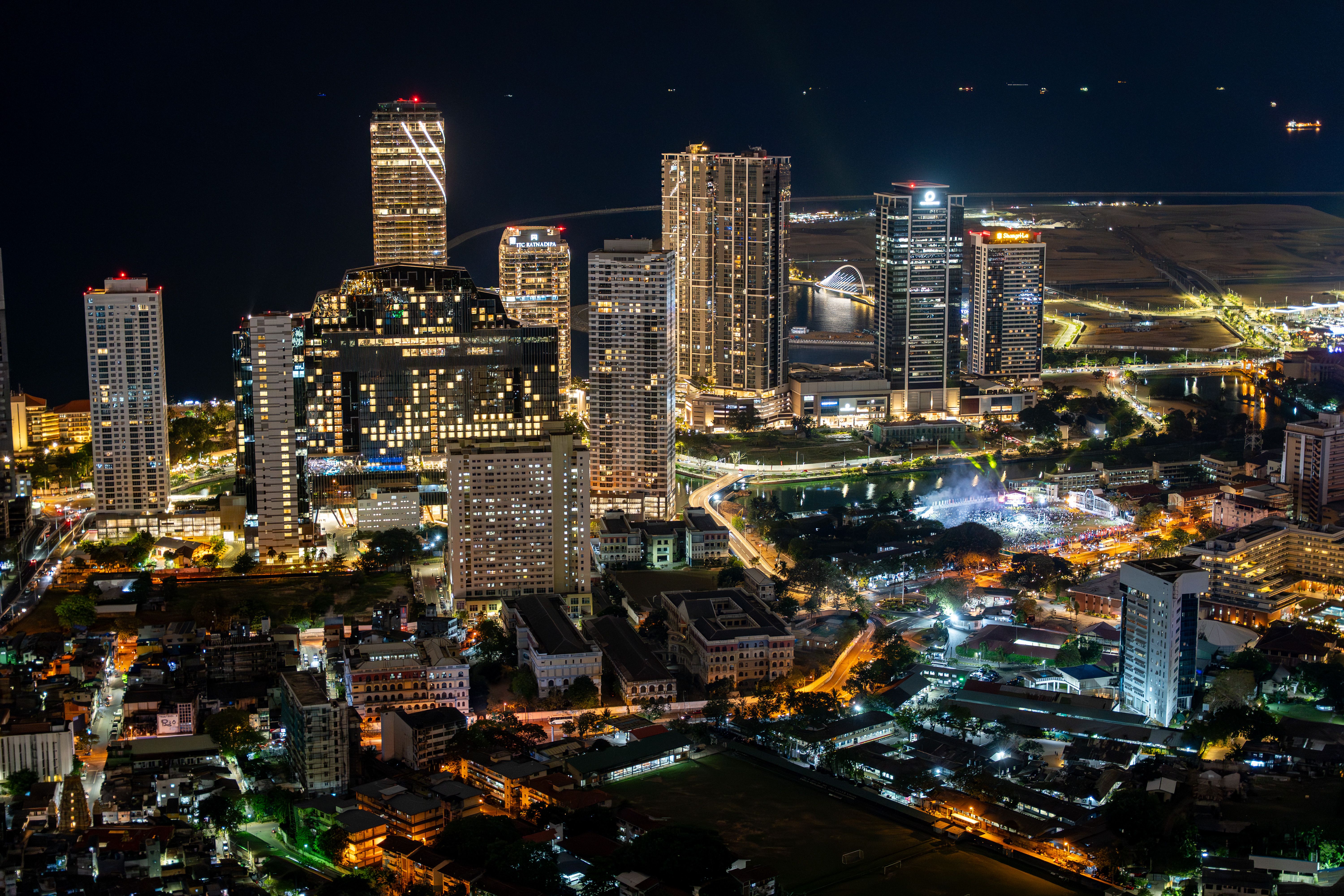 Stunning Night View of Colombo Skyline · Free Stock Photo