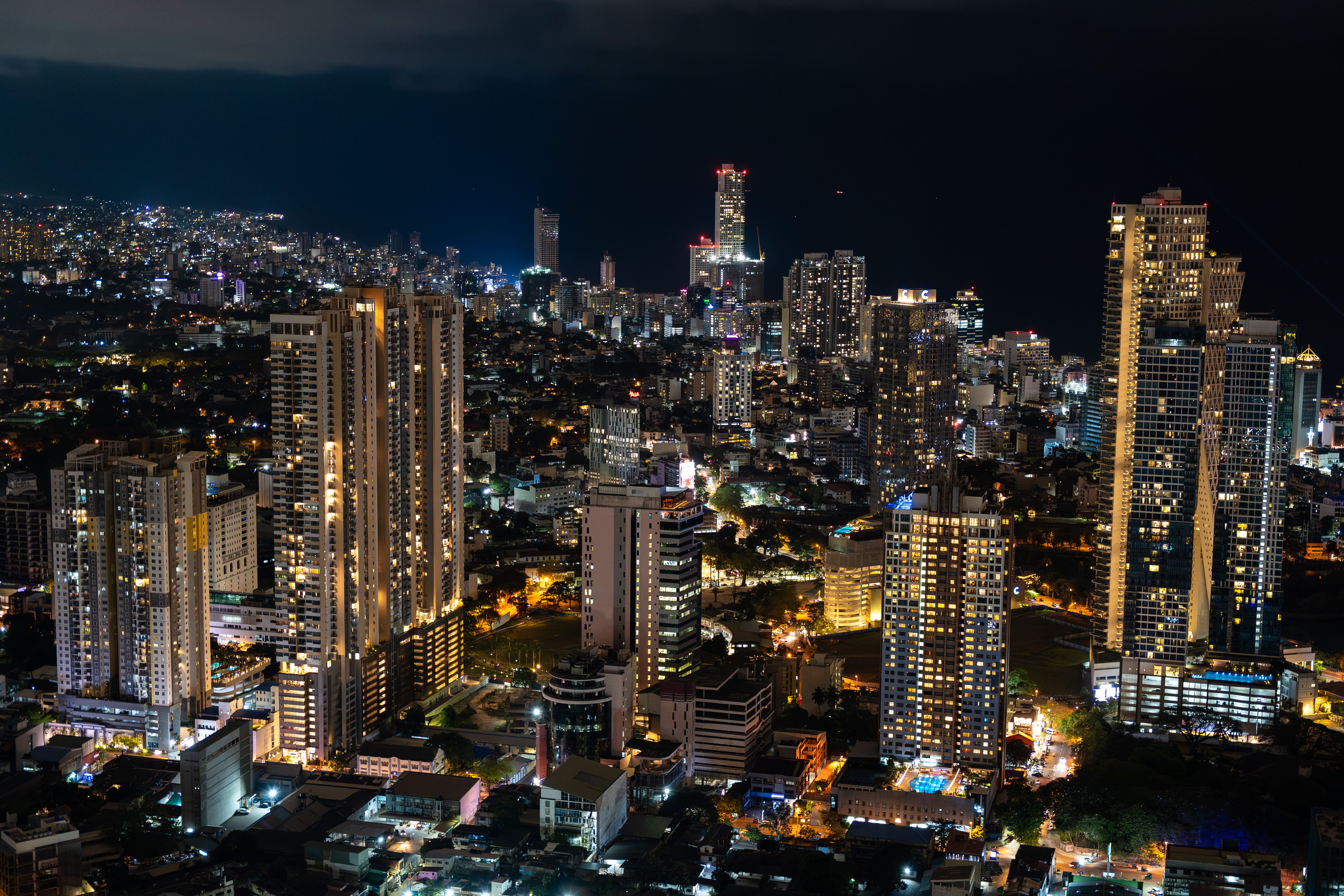 Stunning Night View of Colombo Skyline · Free Stock Photo