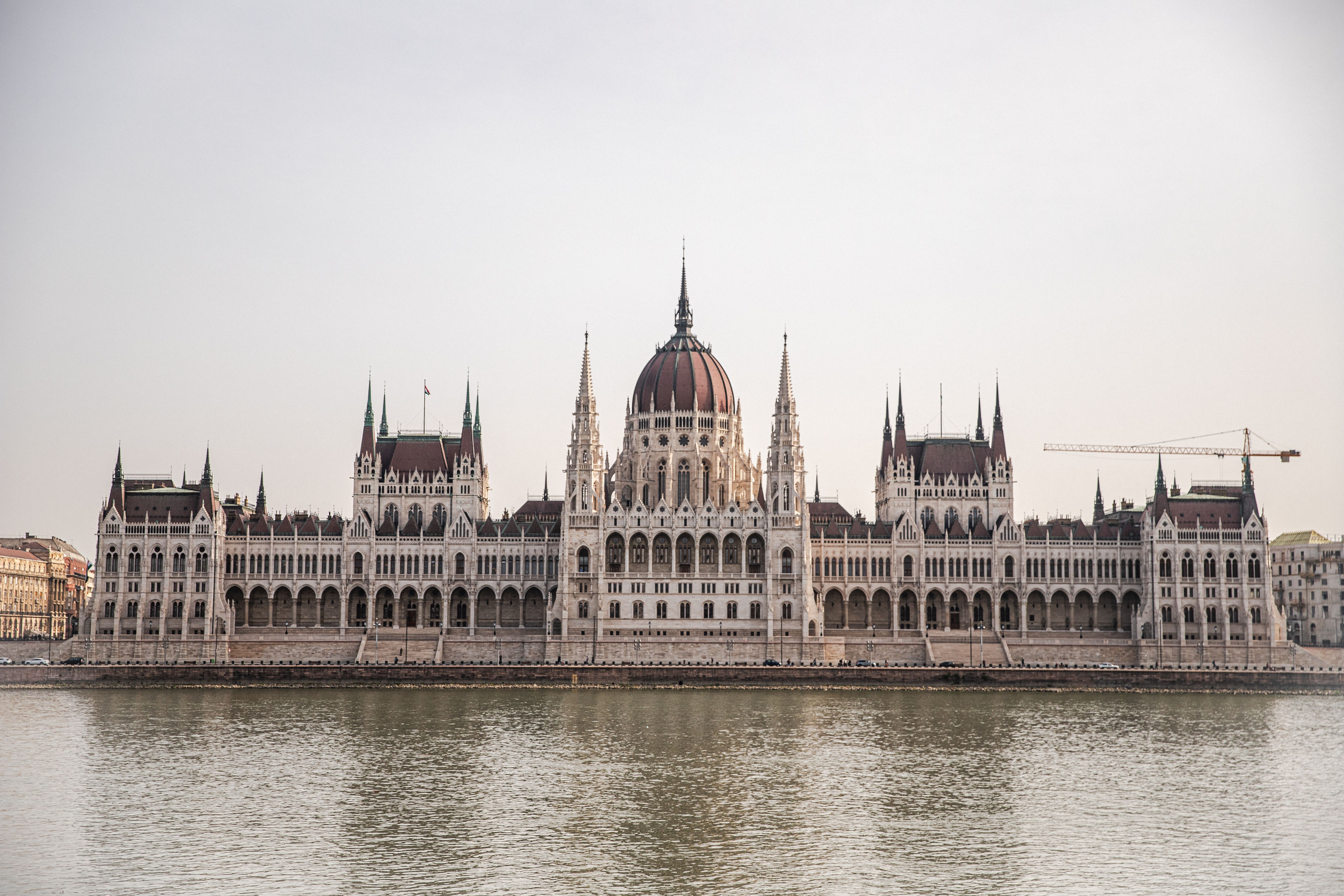 eSIM Budapest: internet para tu escapada de 3 o 4 días sin roaming
