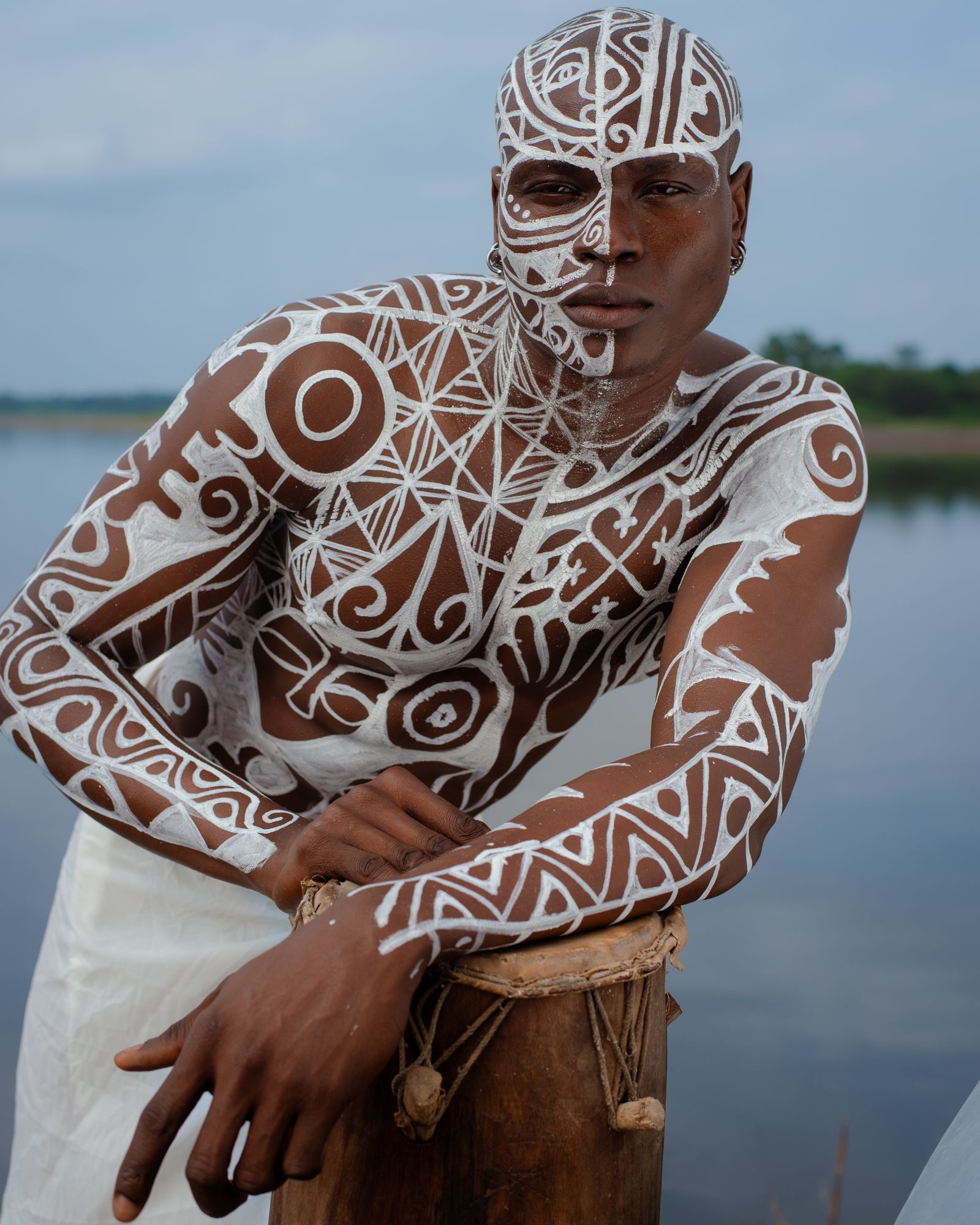 Black and White Portrait of Body Art in Nigeria · Free Stock Photo