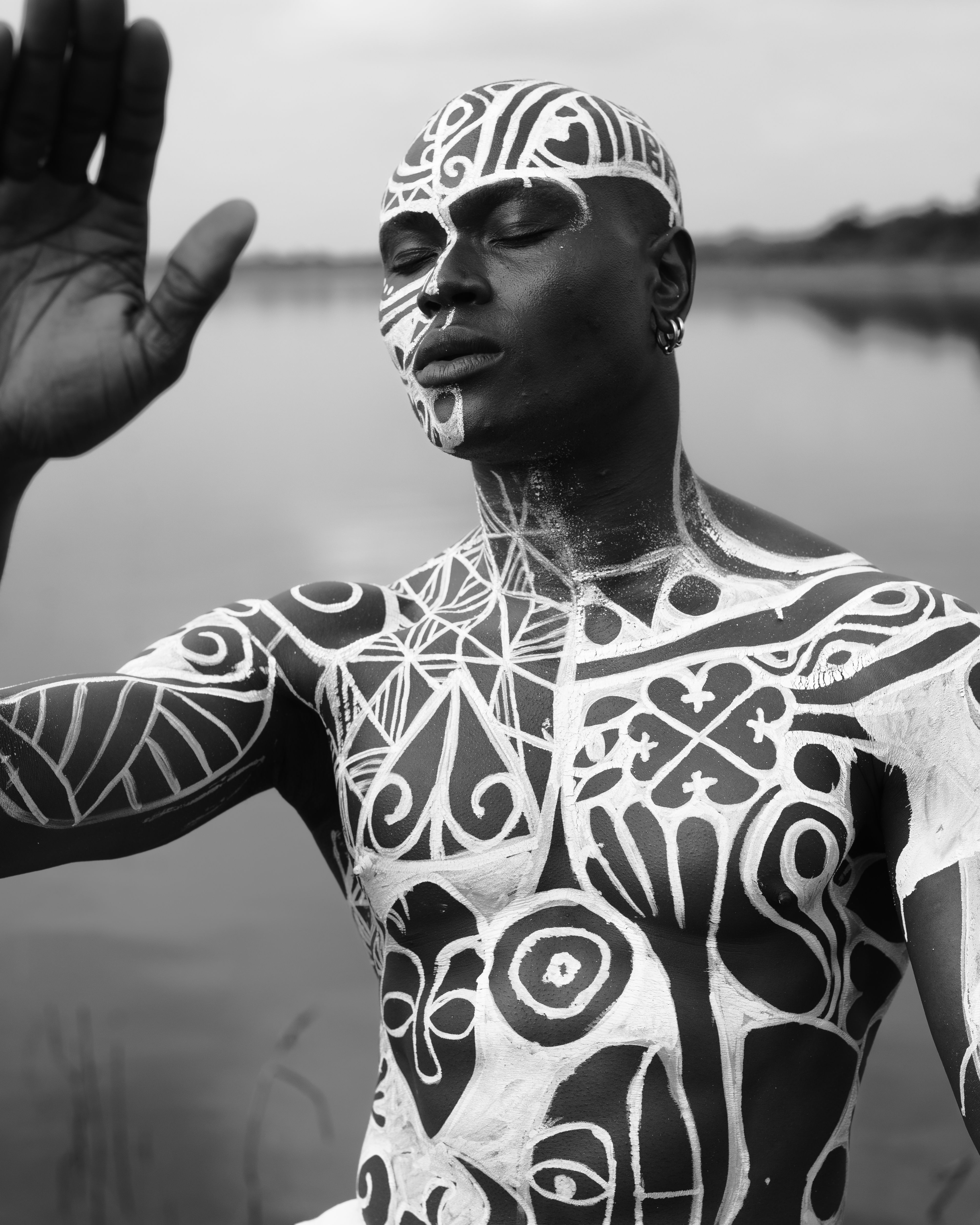 African Woman with Traditional Body Art in Nature · Free Stock Photo