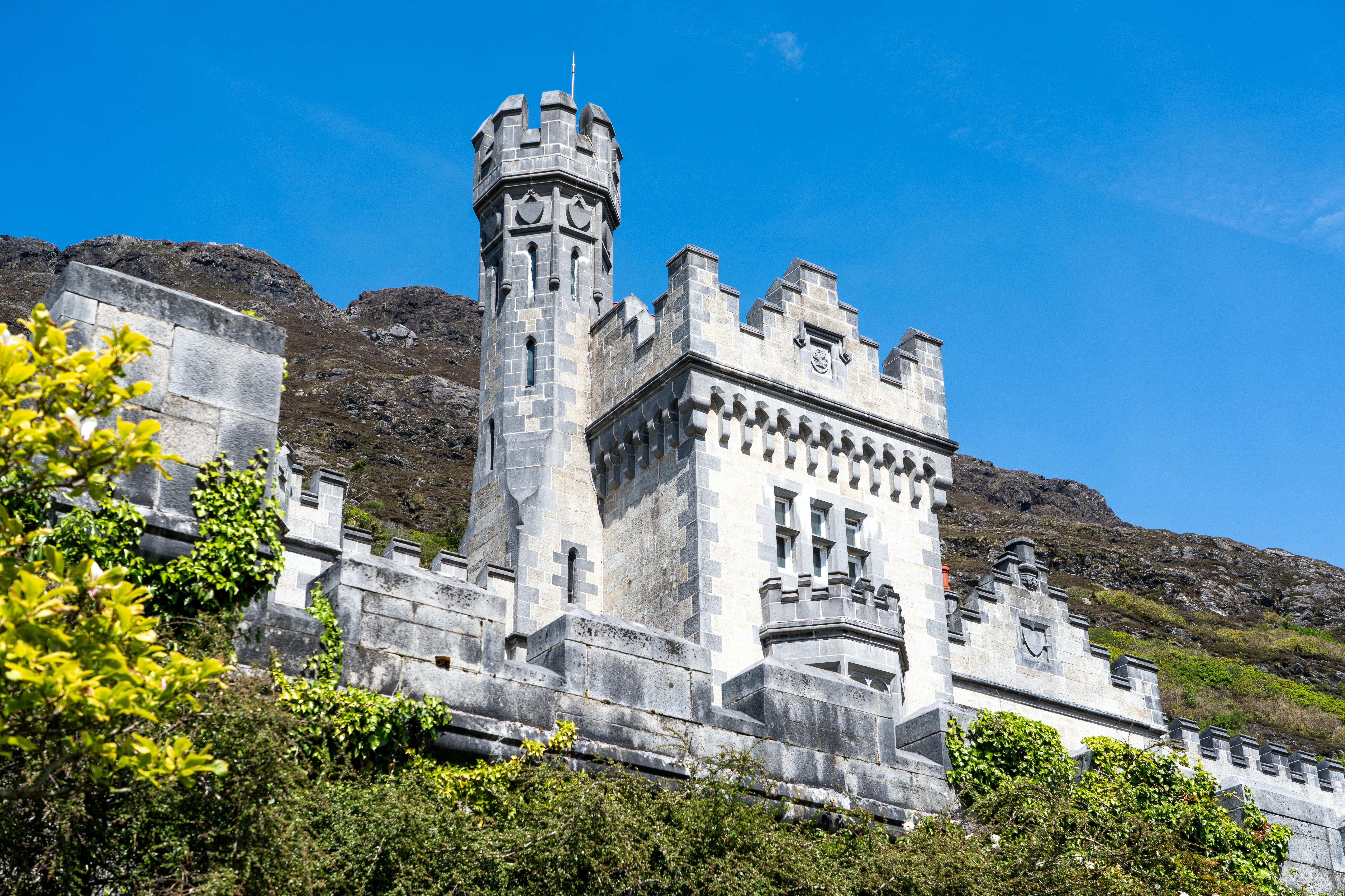 Top tips to visit Ireland on a budget — Photo by Donovan Kelly on Pexels