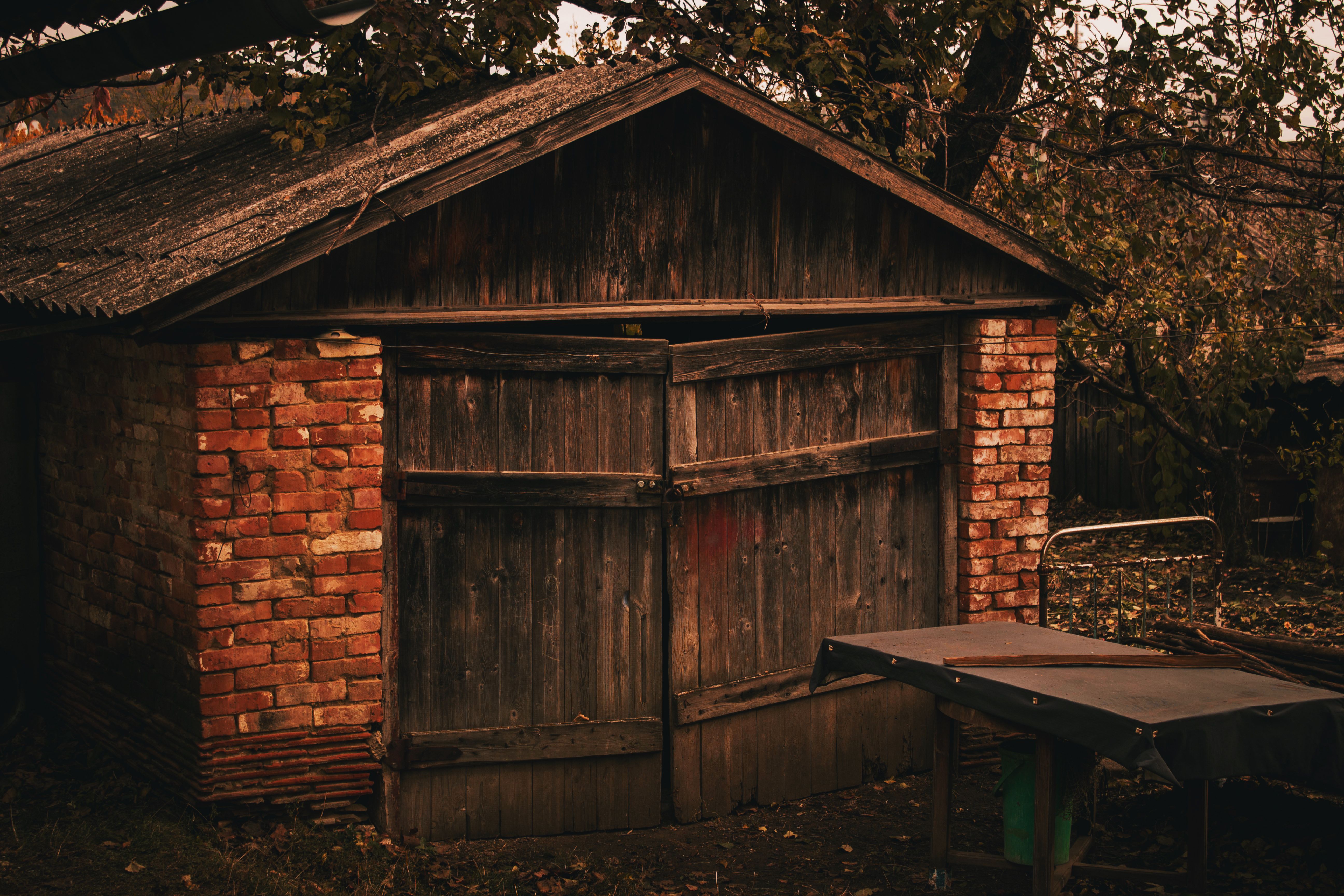 Free Stock Photo Of Country Garage Tree