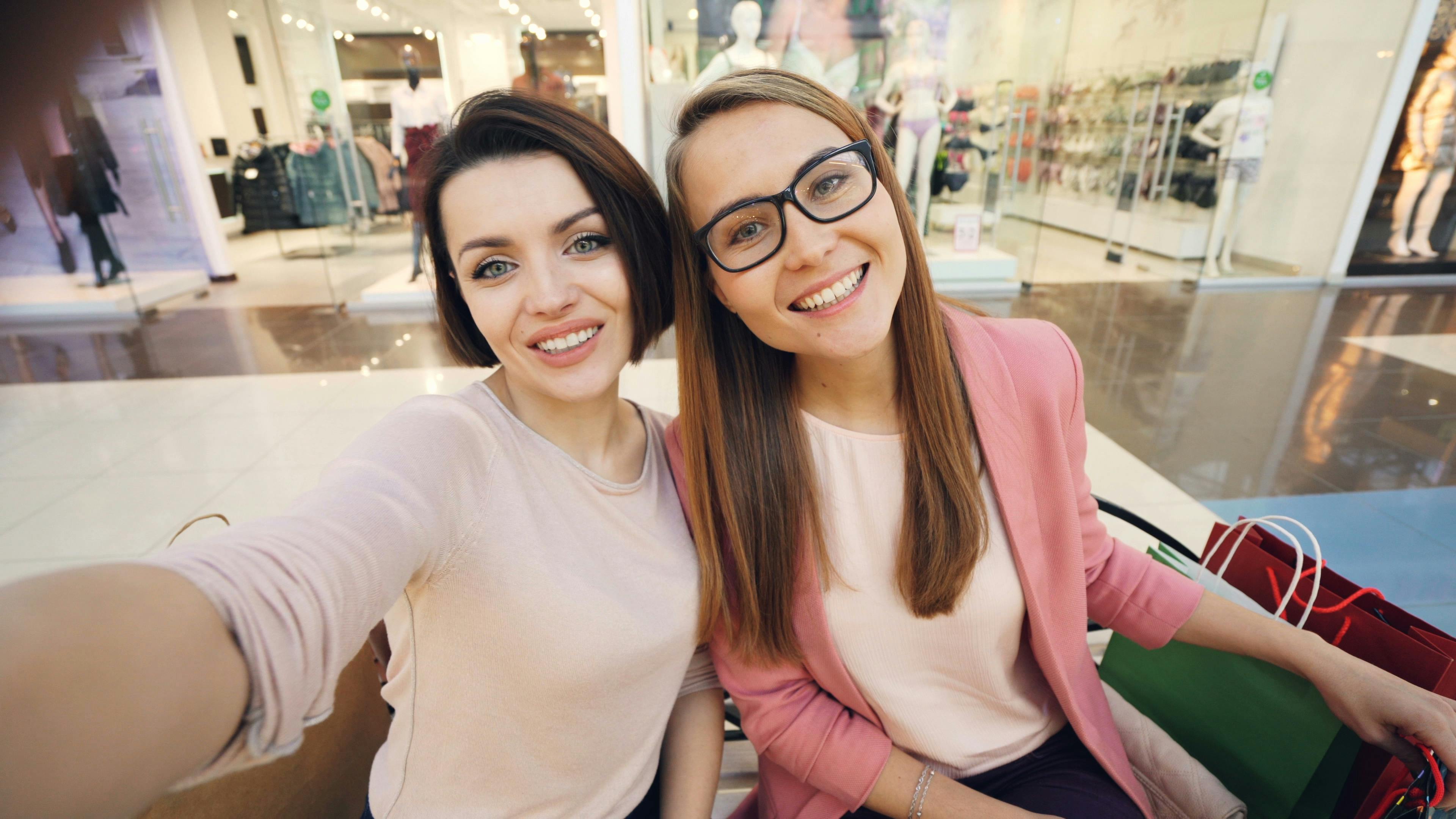 general lifestyle shop — Photo by Vitaly Gariev on Pexels