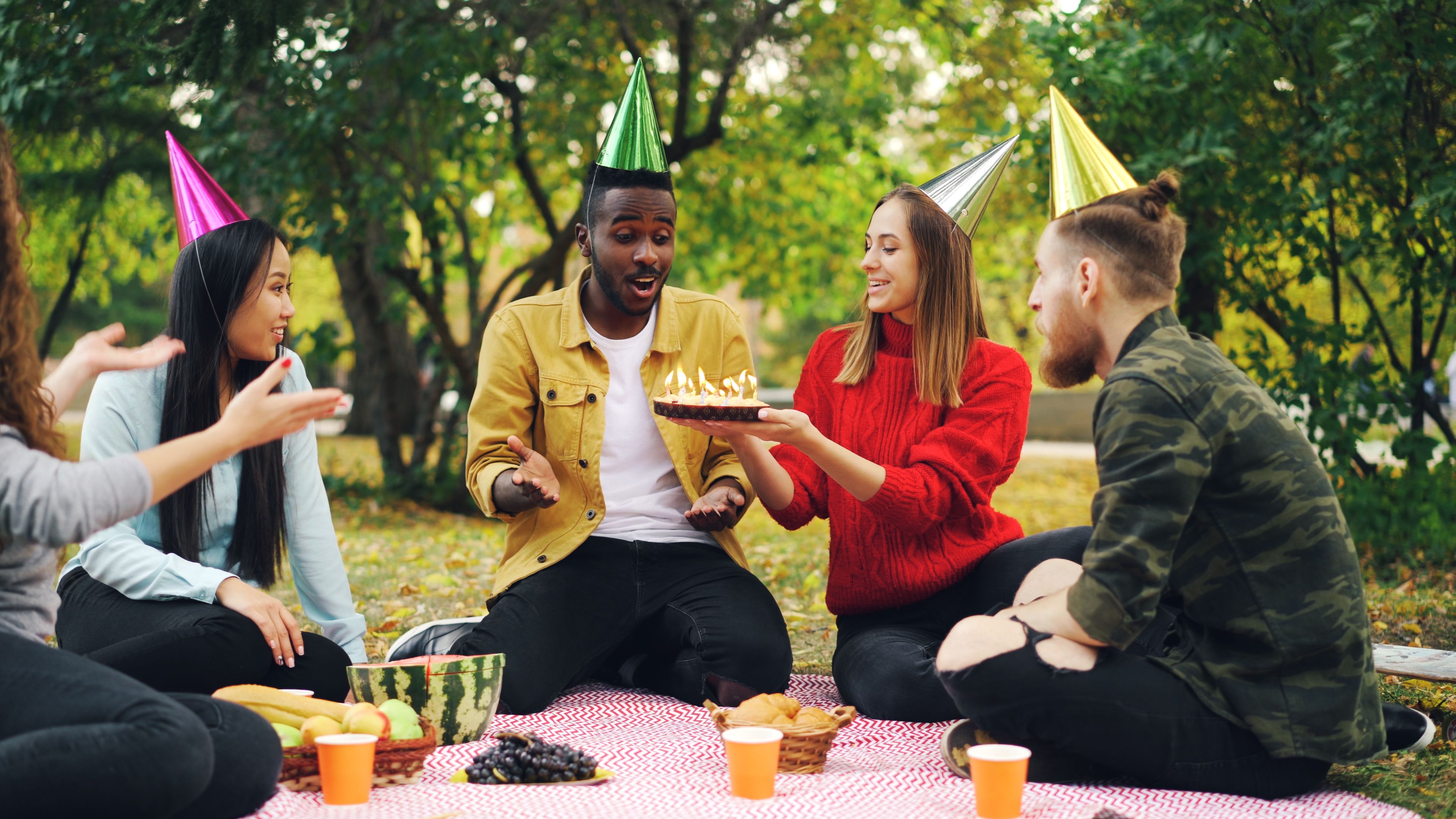 Friend Expects $180 for Food Payment on Birthday Drink Offer
