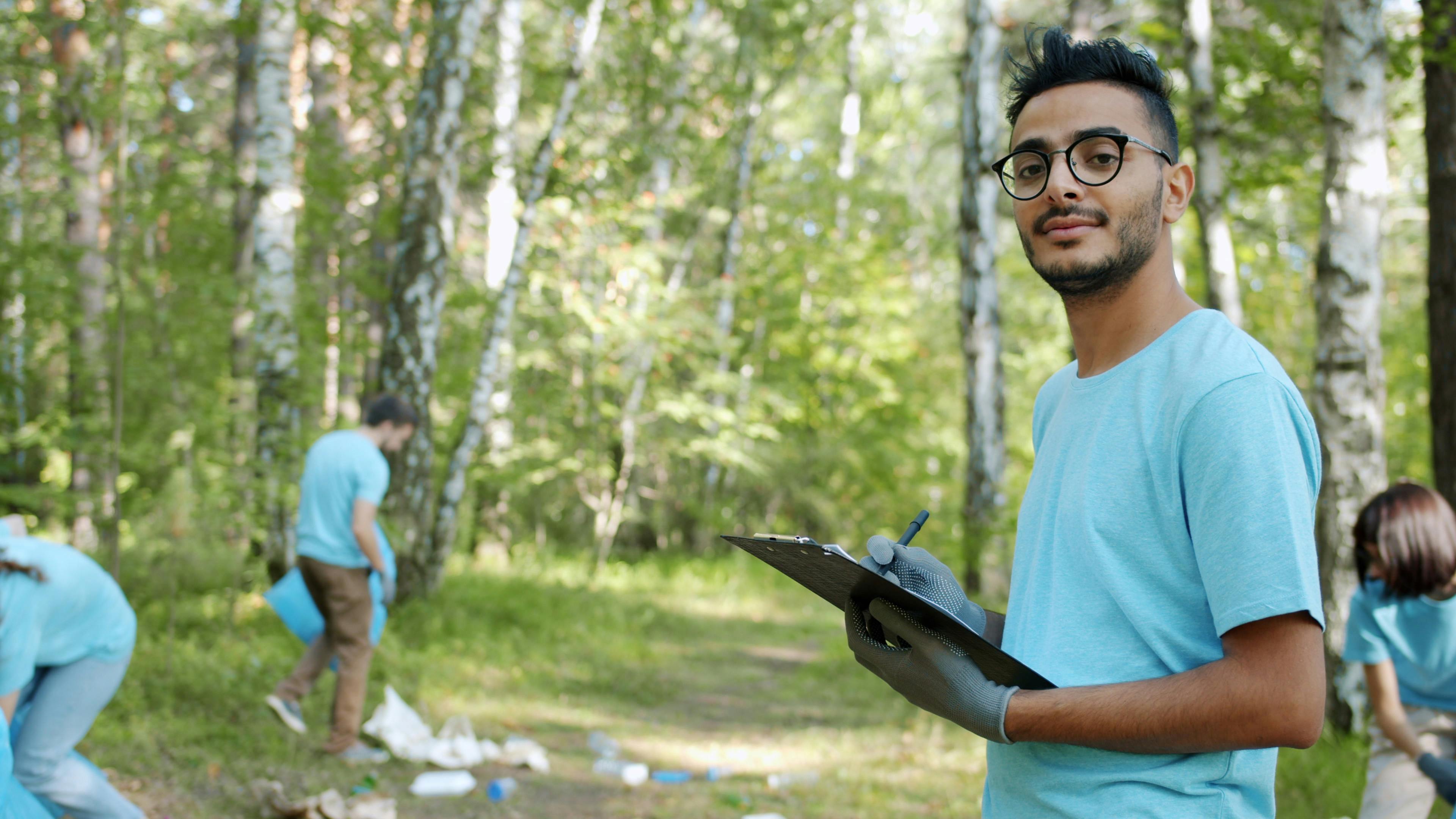 Spring Cleaning Goes Digital: ‘Brunch with Babs’ Shares Tips to Declutter Your Online Life — Photo by Vitaly Gariev on Pexels