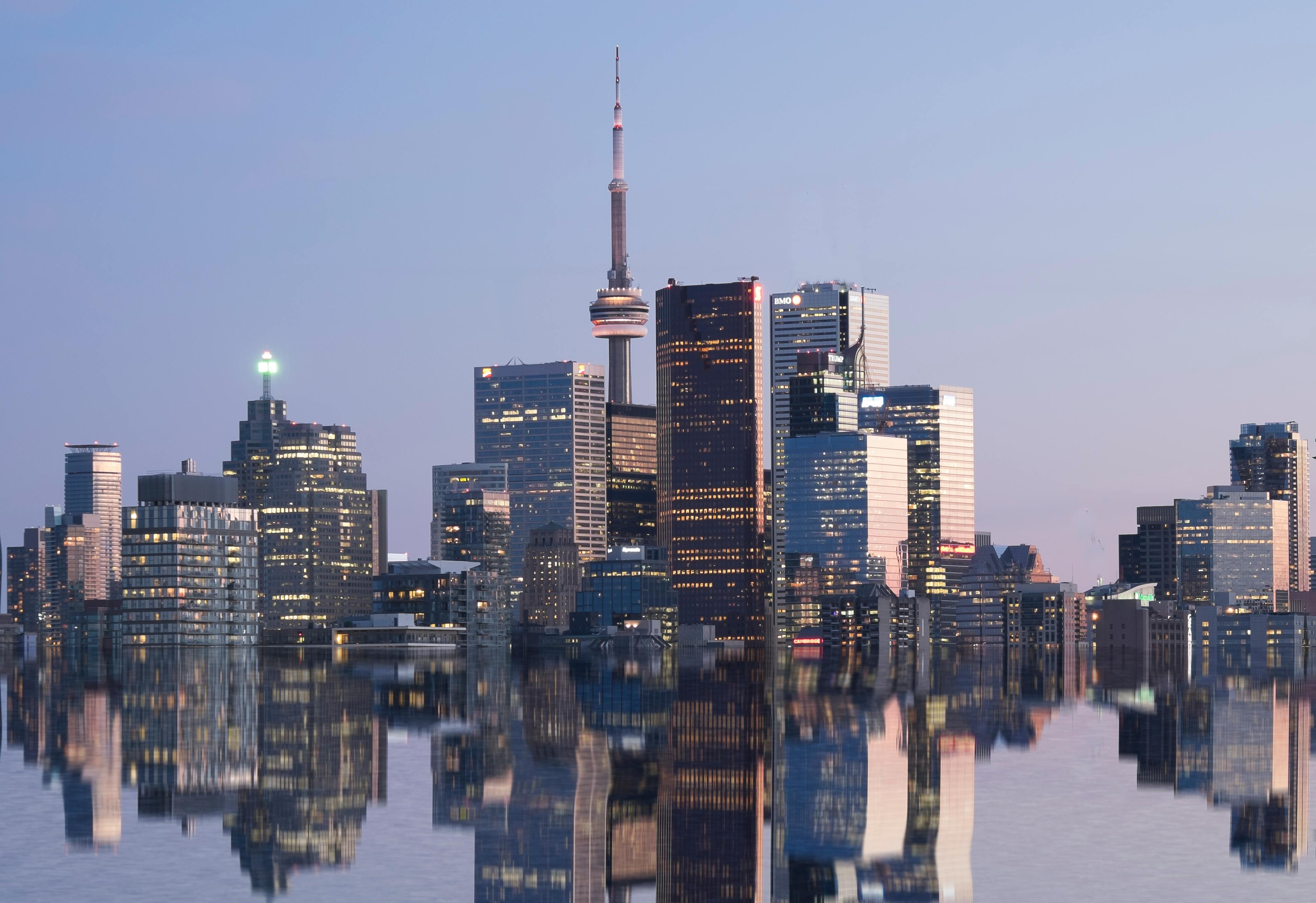 CN Tower Lightning, buildings, canada, canadian, city, cn tower, lights,  ontario, HD phone wallpaper | Peakpx