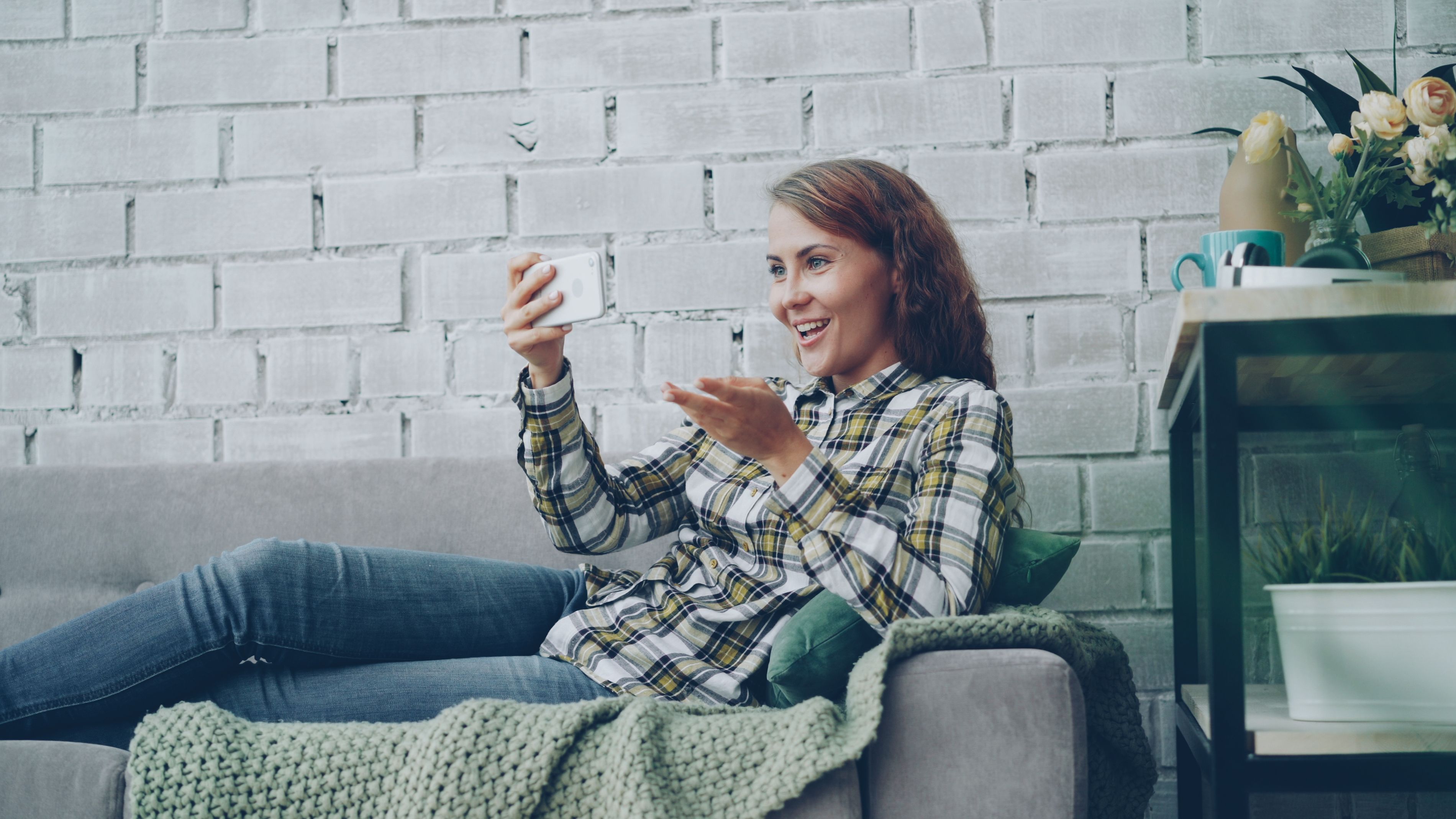 Video Call Background Wallpaper Photos, Download The BEST Free Video ...