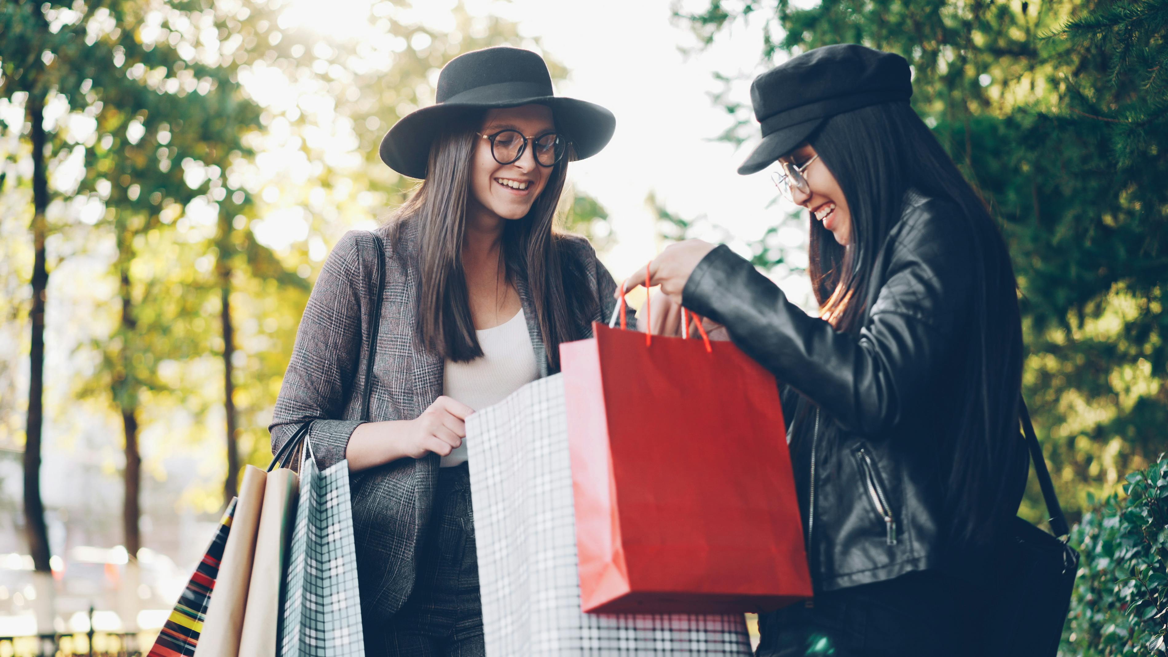 20 Size-Inclusive Fashion Brands To Shop For Your Summer Wardrobe — Photo by Vitaly Gariev on Pexels