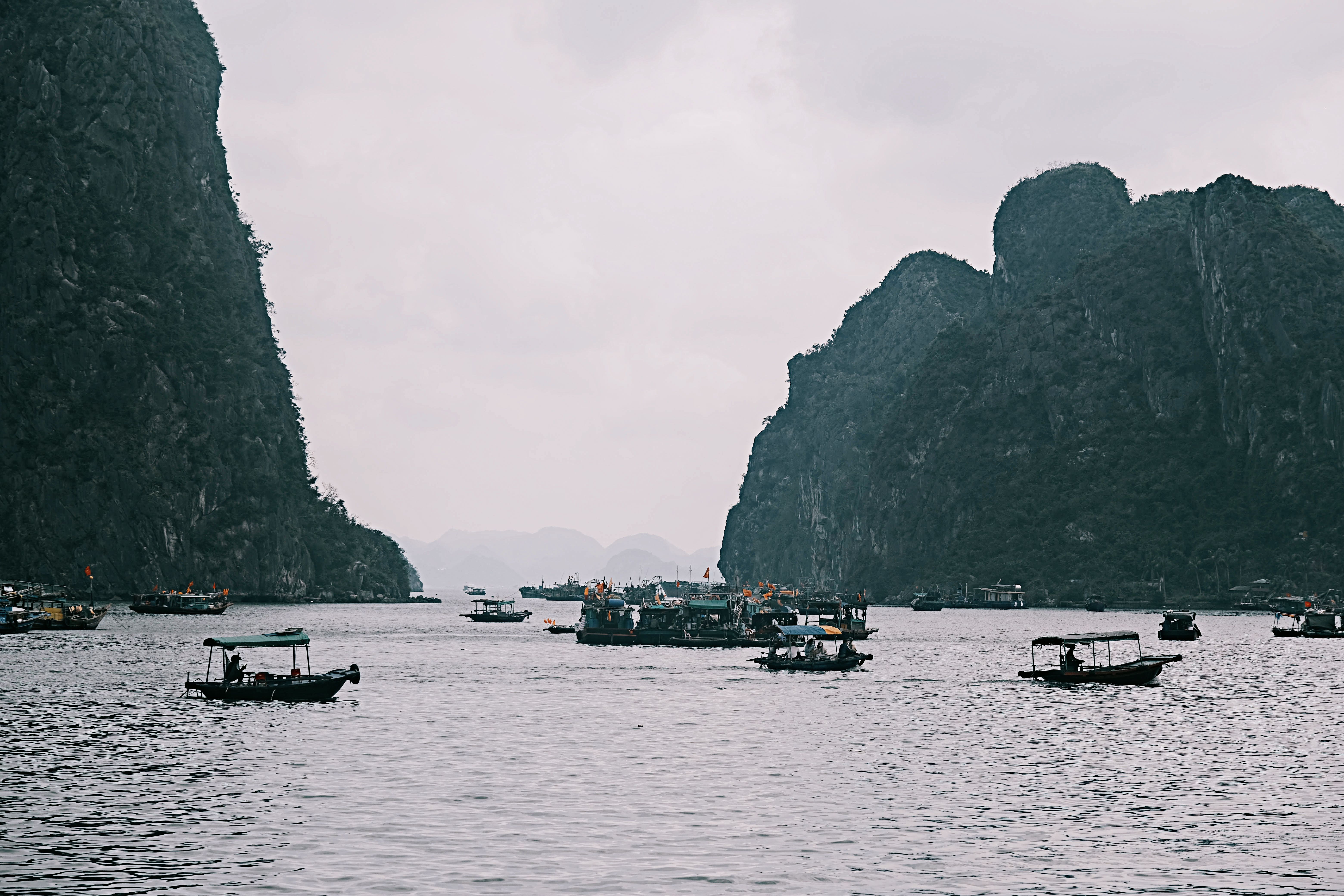 Vietnam vs Philippines: Which Should Indians Visit First?