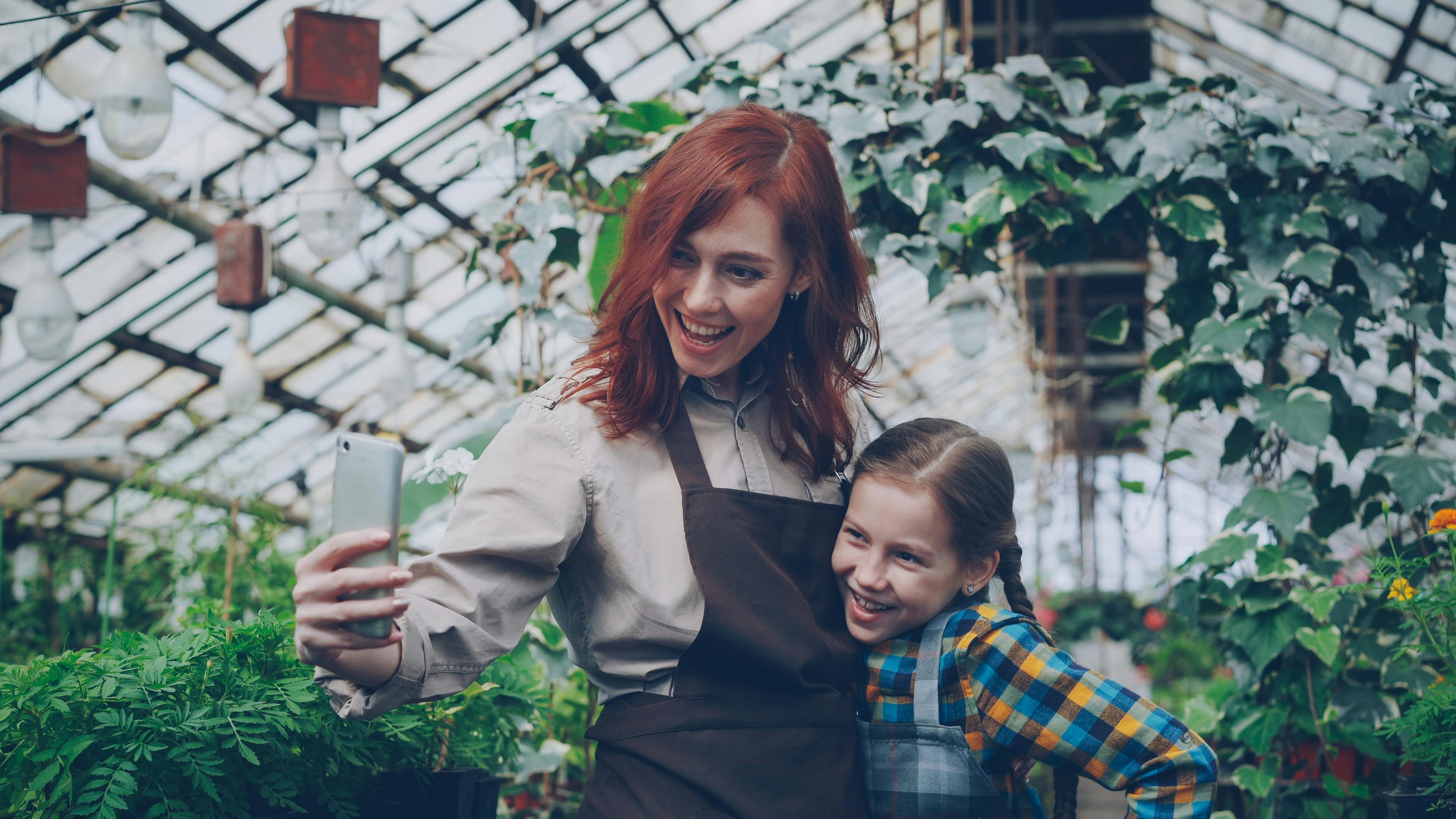 5 gardening tips to try in Google Search to make your plants thrive in UK — Photo by Vitaly Gariev on Pexels