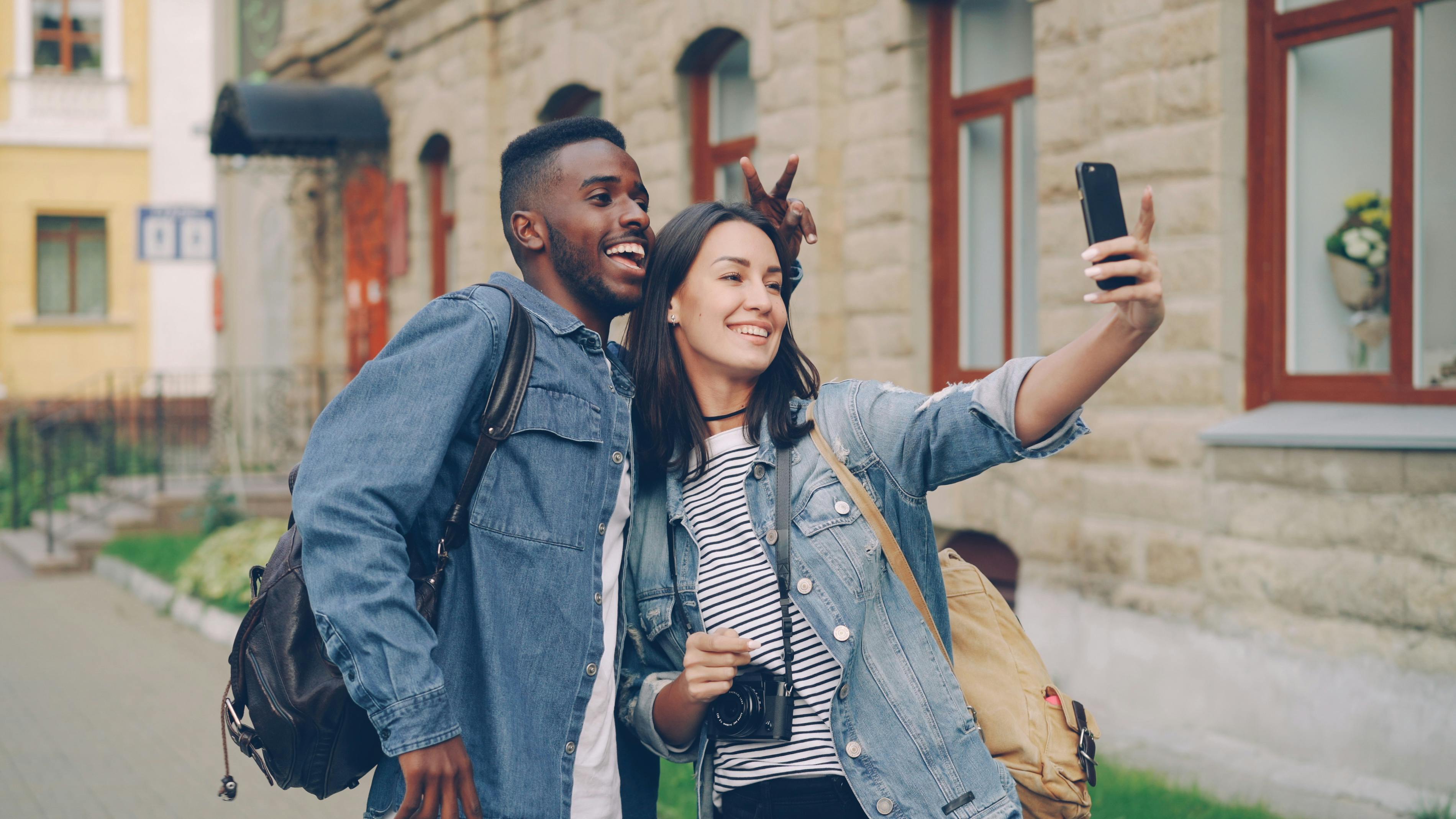 Affordable destinations for budget-conscious young travelers - Belleville News — Photo by Vitaly Gariev on Pexels