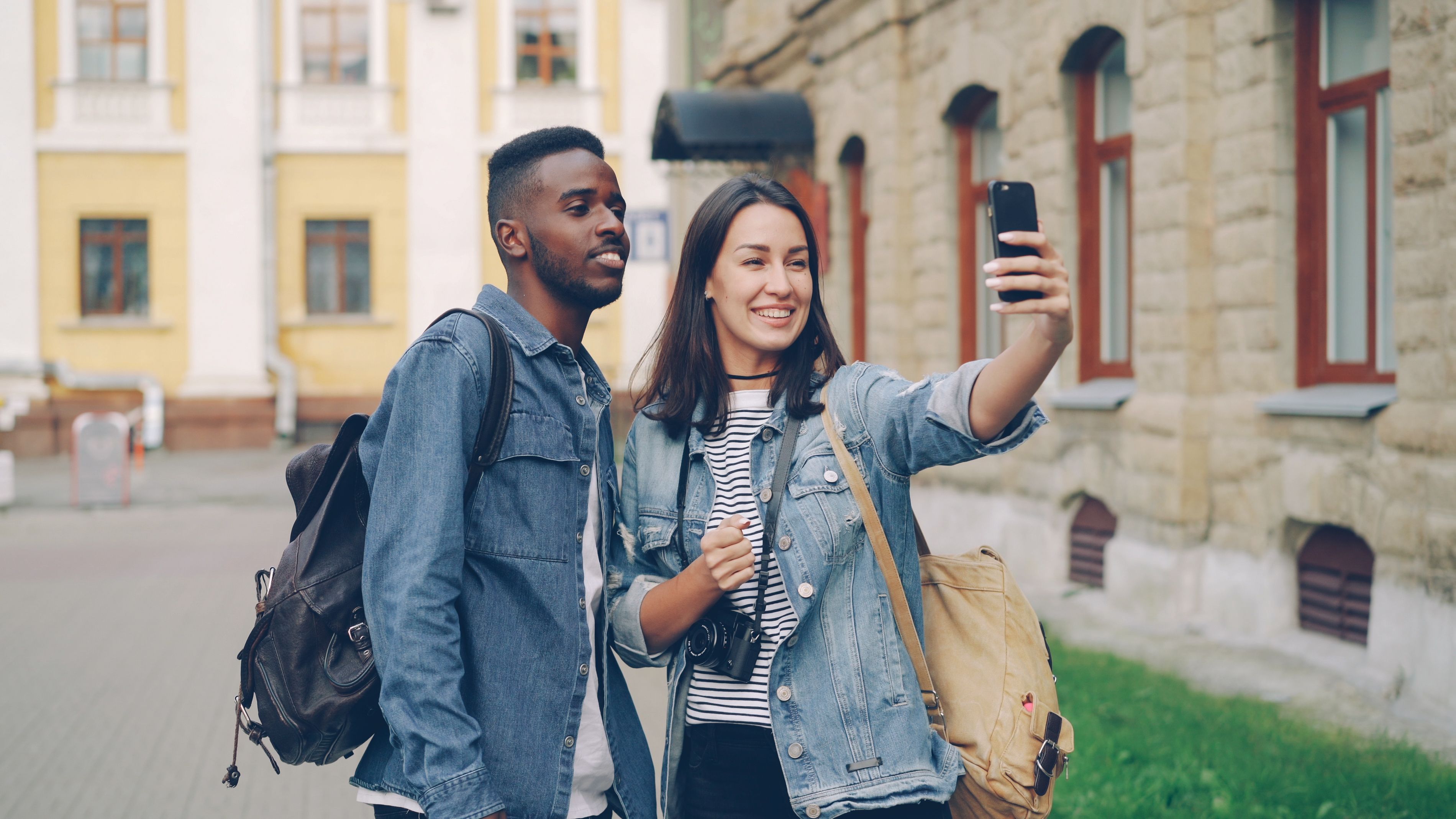How Saily's Student Discounts Helped 5,000+ Students Save 40% on International Data Plans