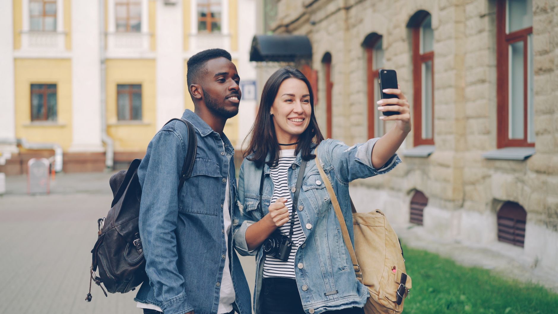 How Saily's Student Discounts Helped 5,000+ Students Save 40% on International Data Plans