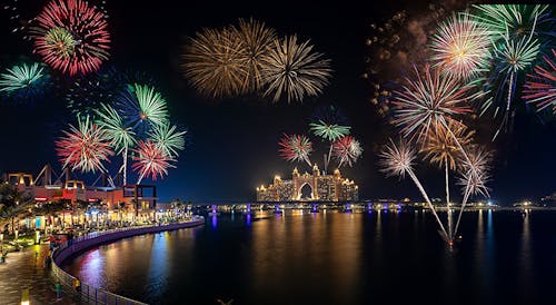 atlantis, dubai, gece içeren Ücretsiz stok fotoğraf